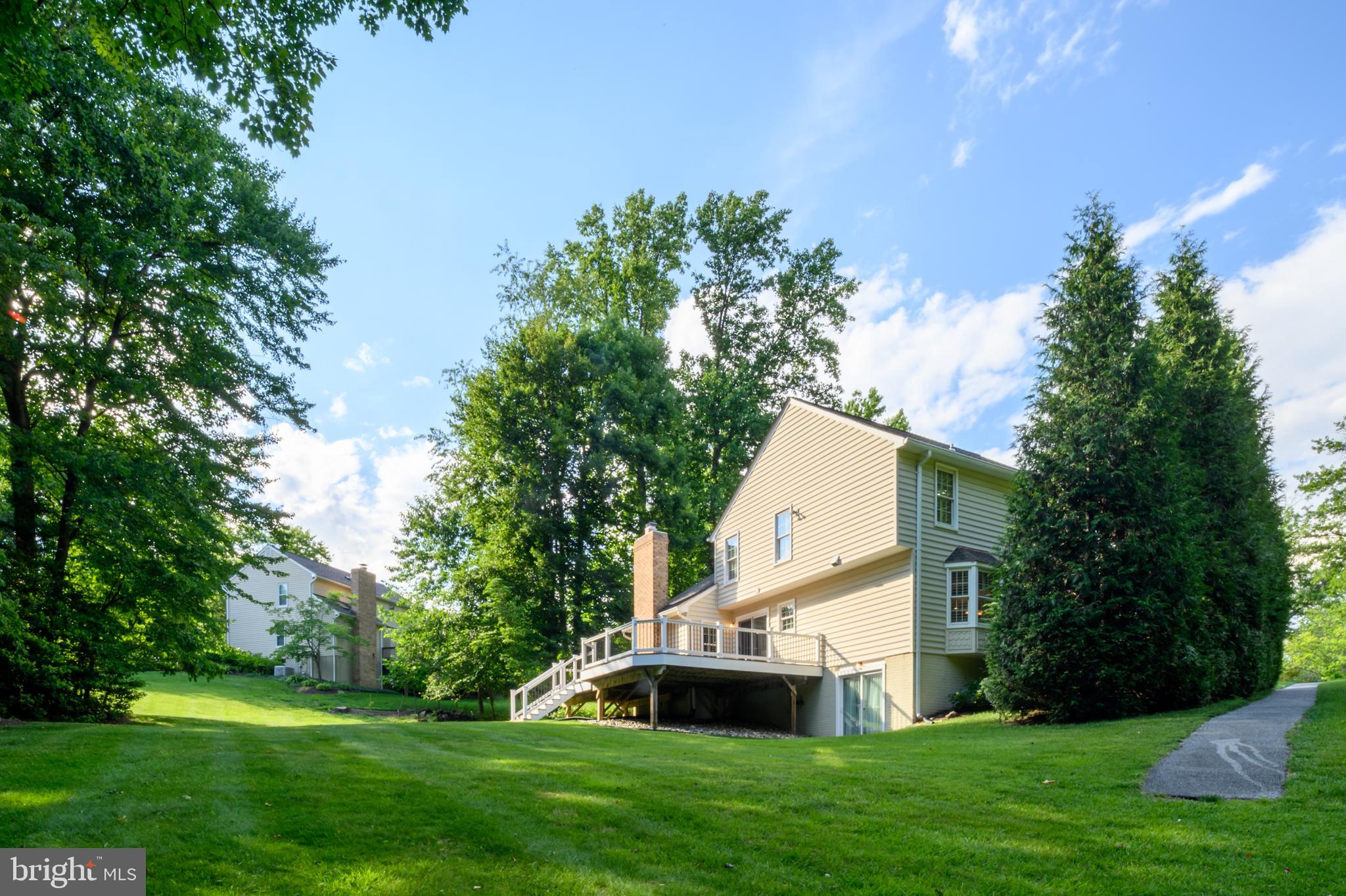 AUTUMN MANOR - Residential