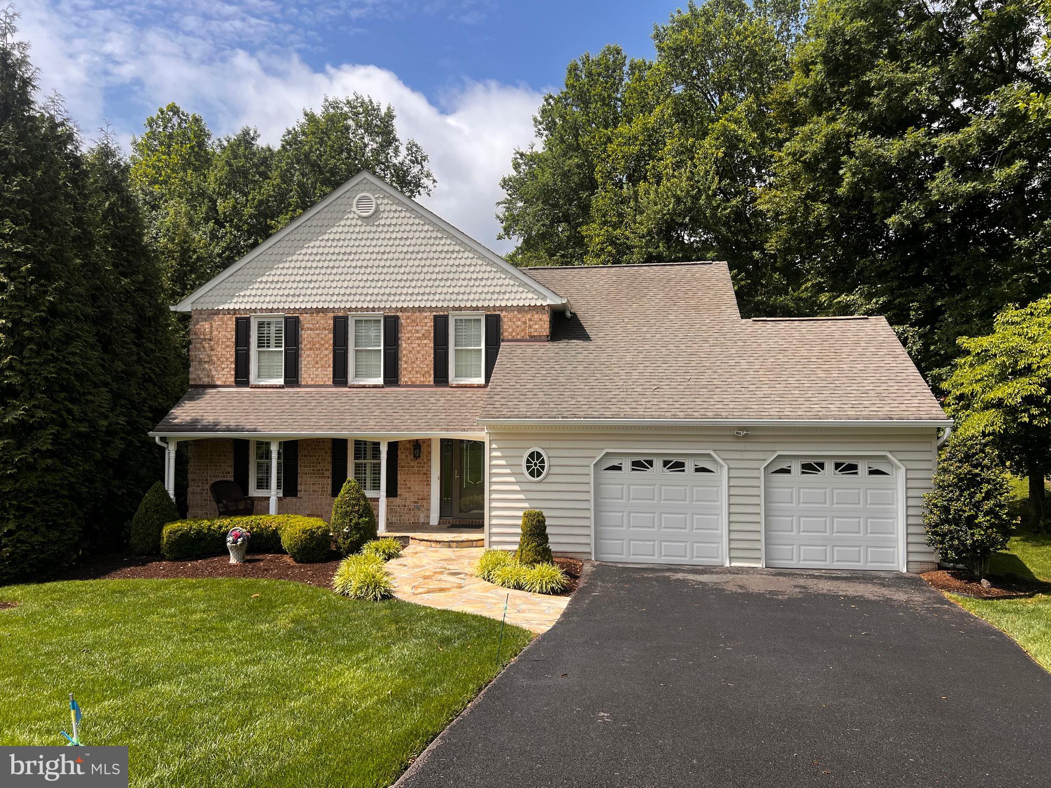 AUTUMN MANOR - Residential
