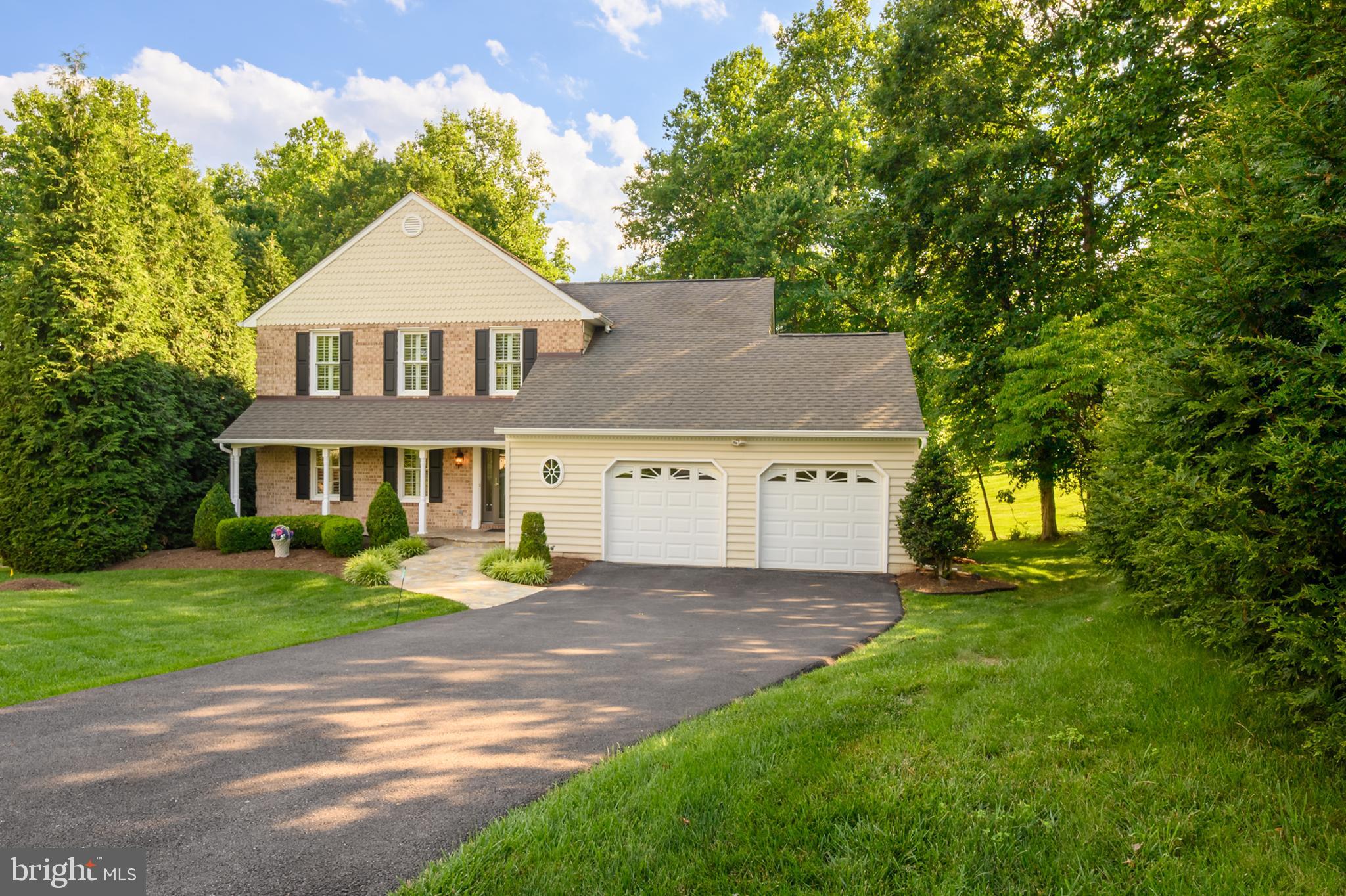AUTUMN MANOR - Residential