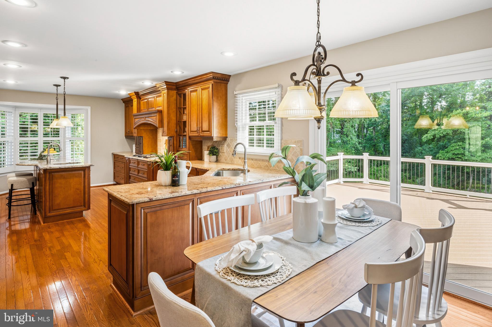 AUTUMN MANOR - Residential