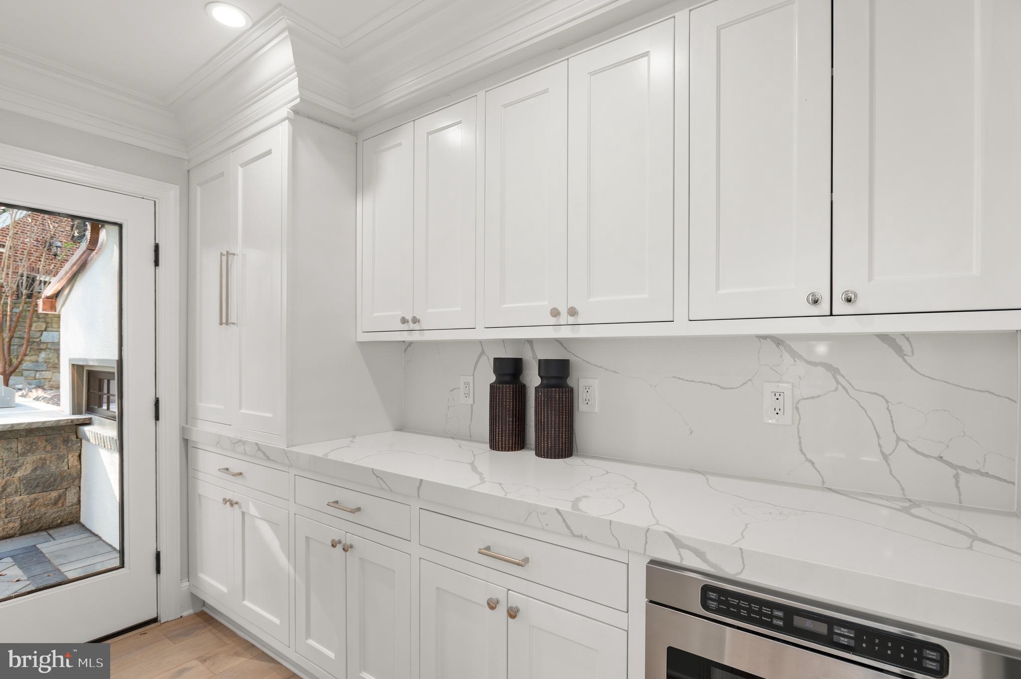 WOODLEY PARK - Residential