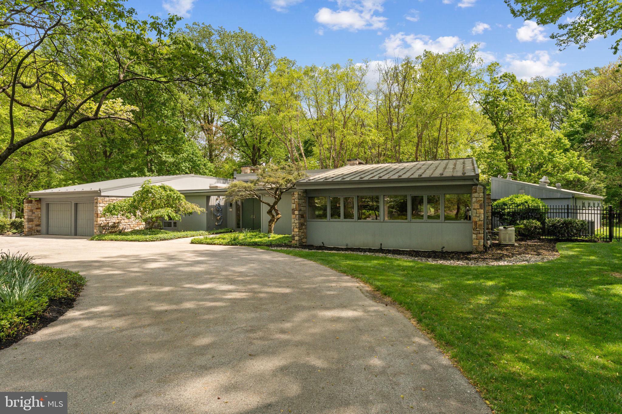 BRYN MAWR - Residential