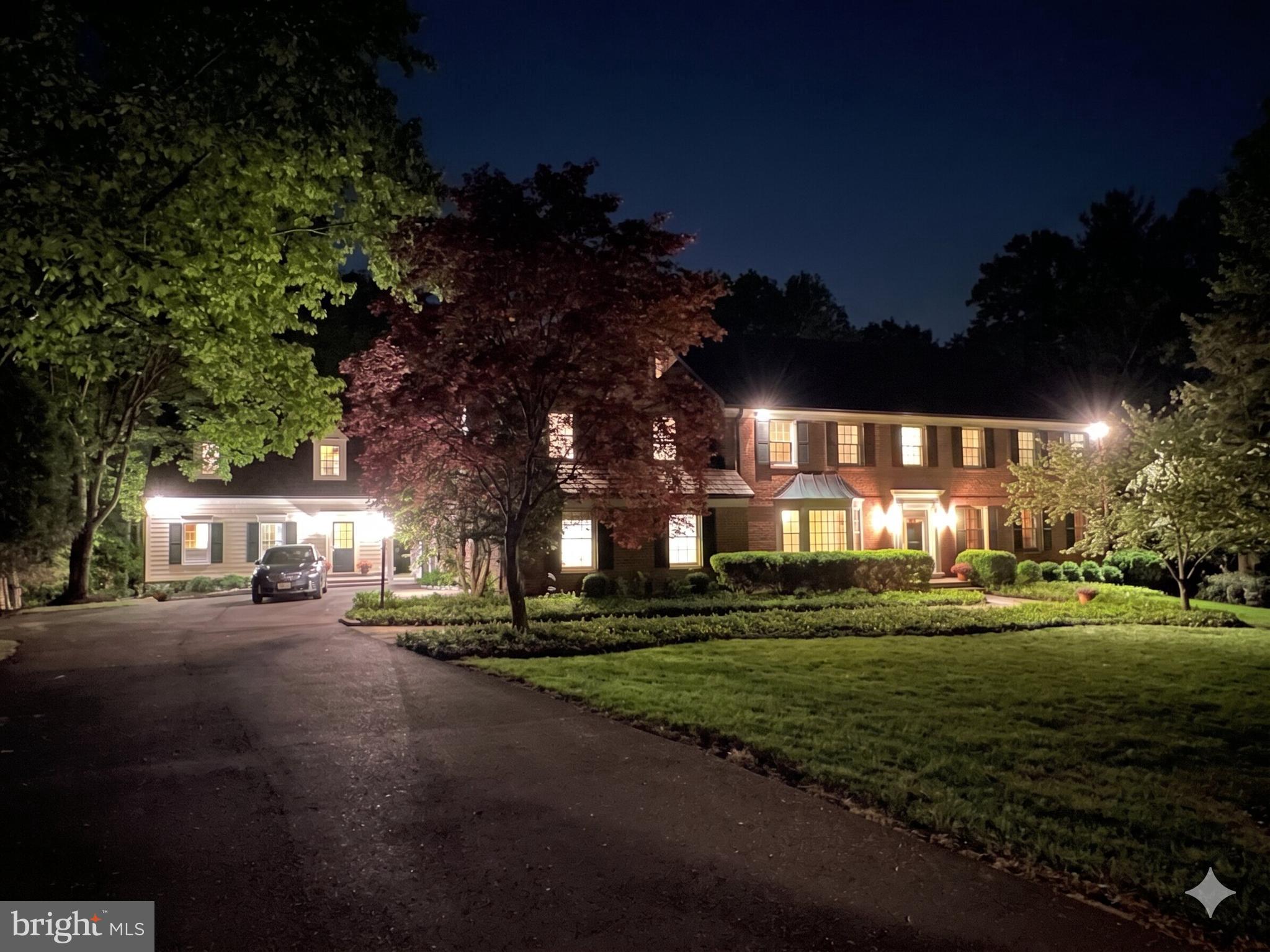 POTOMAC MANOR - Residential