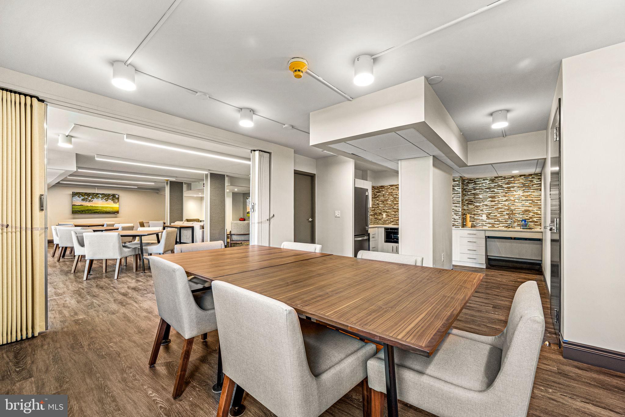 SWARTHMORE - Residential