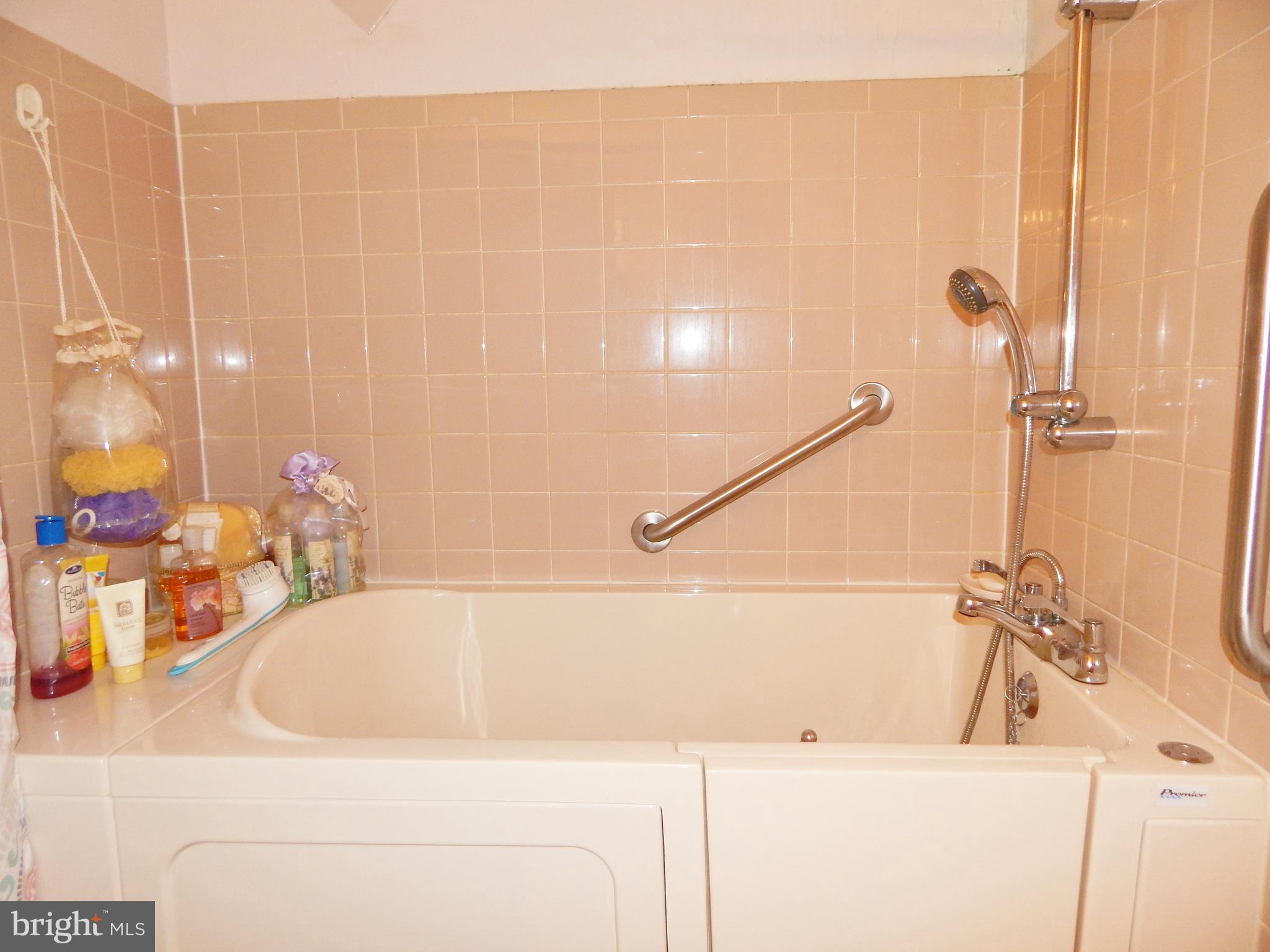 ELKINS PARK - Residential