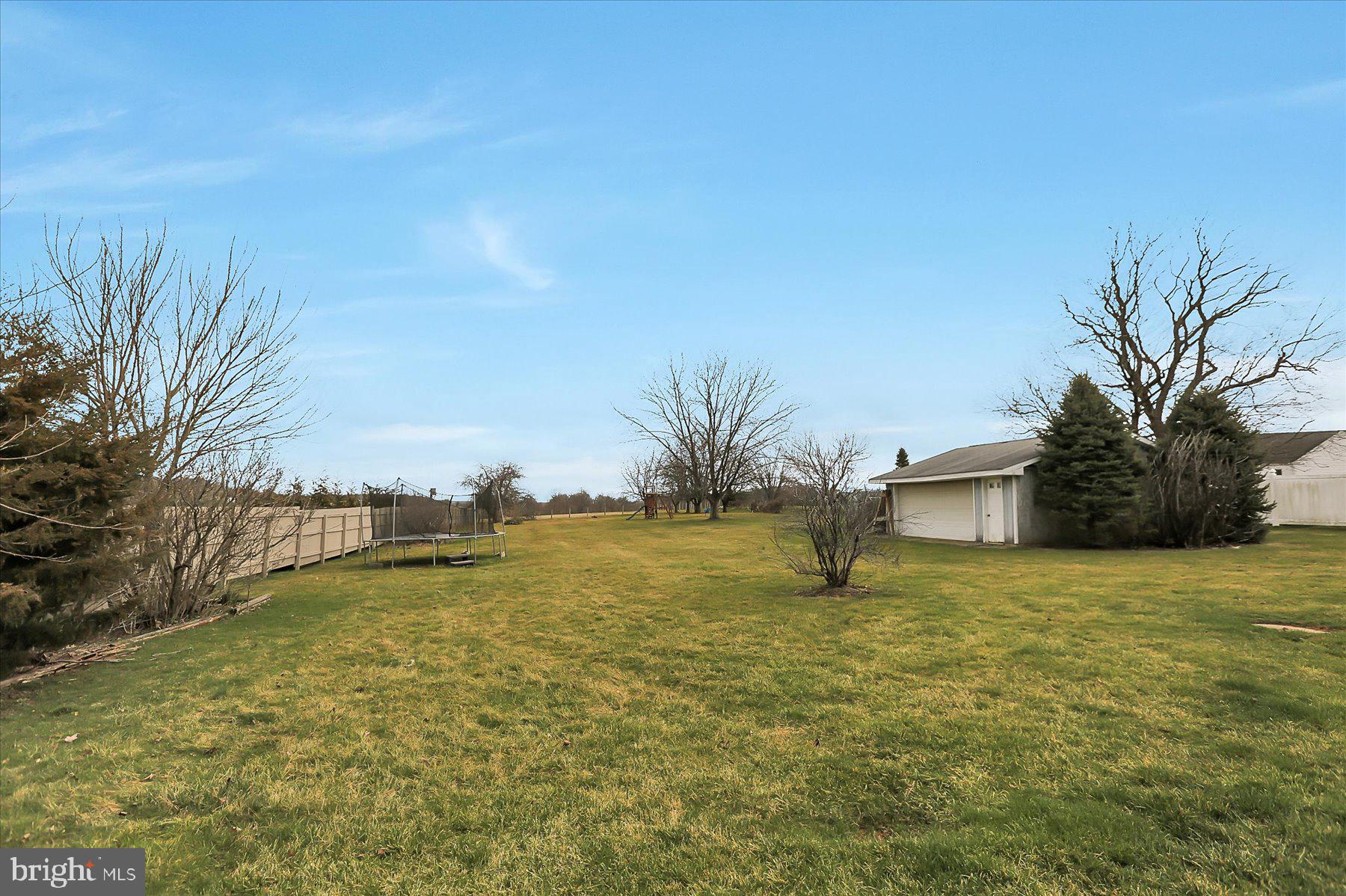 CROSSROADS - Residential
