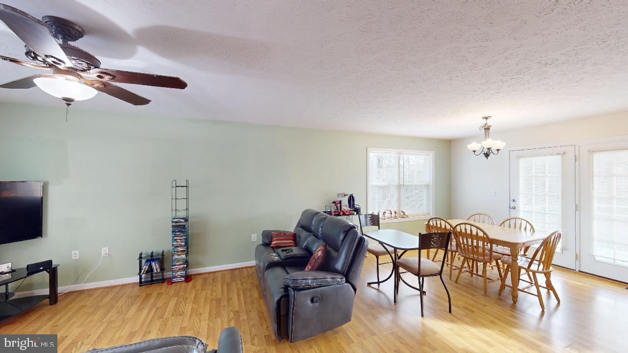 DUNMORE RIDGE - Residential
