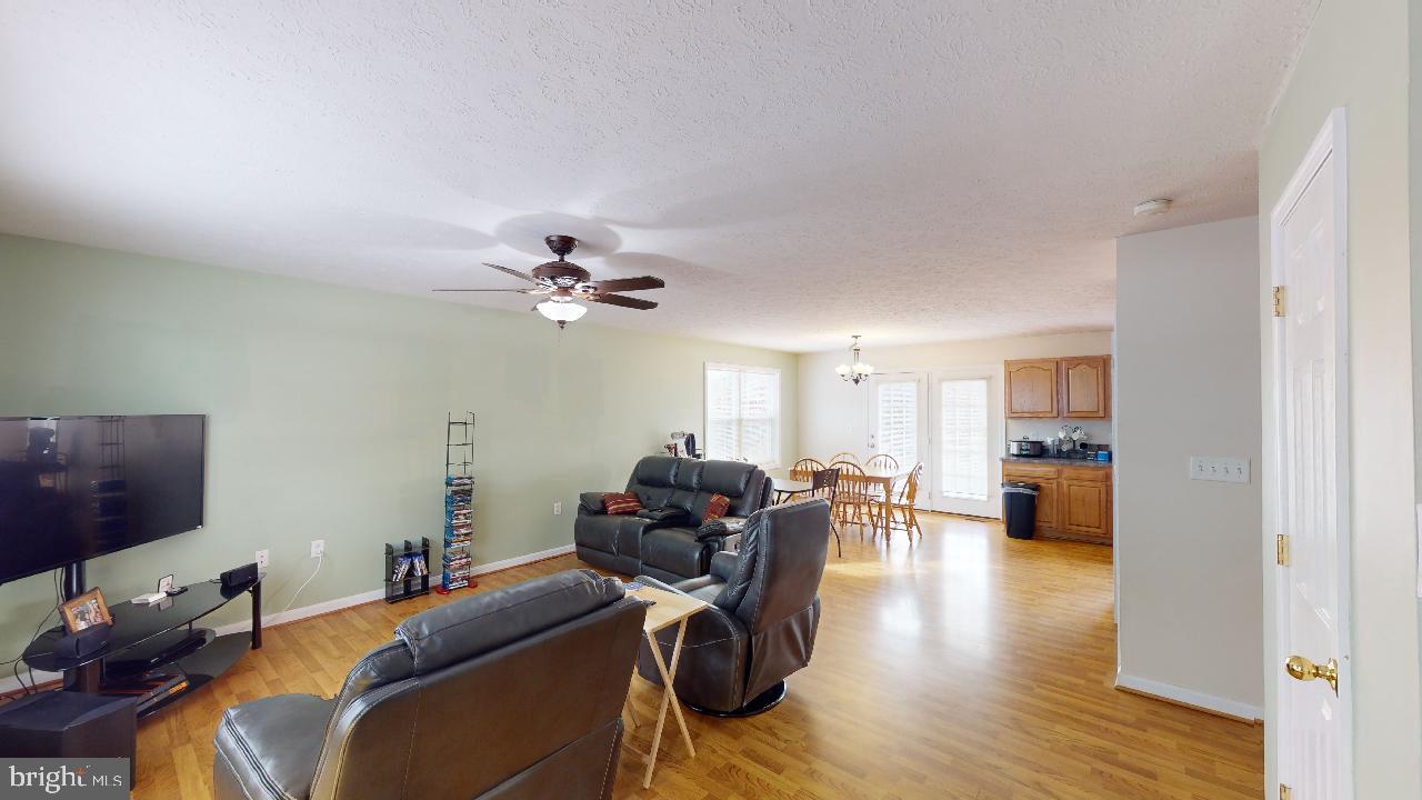 DUNMORE RIDGE - Residential
