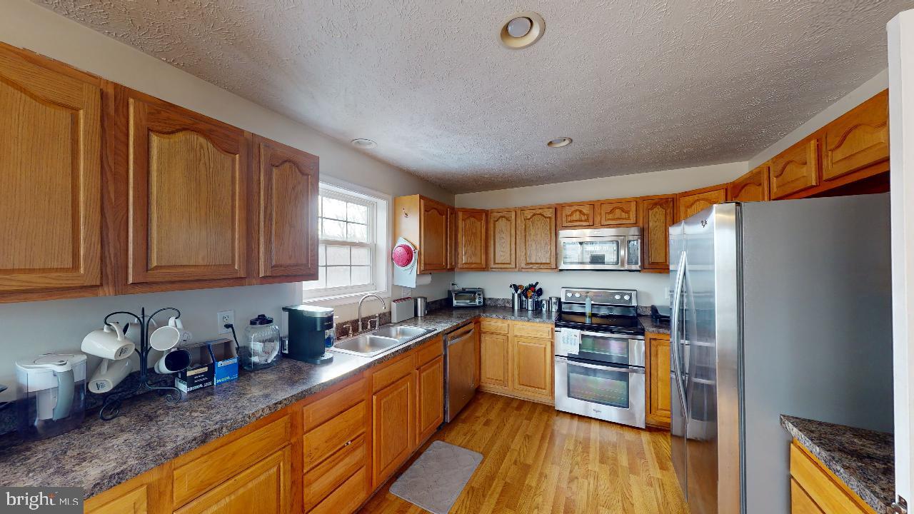 DUNMORE RIDGE - Residential