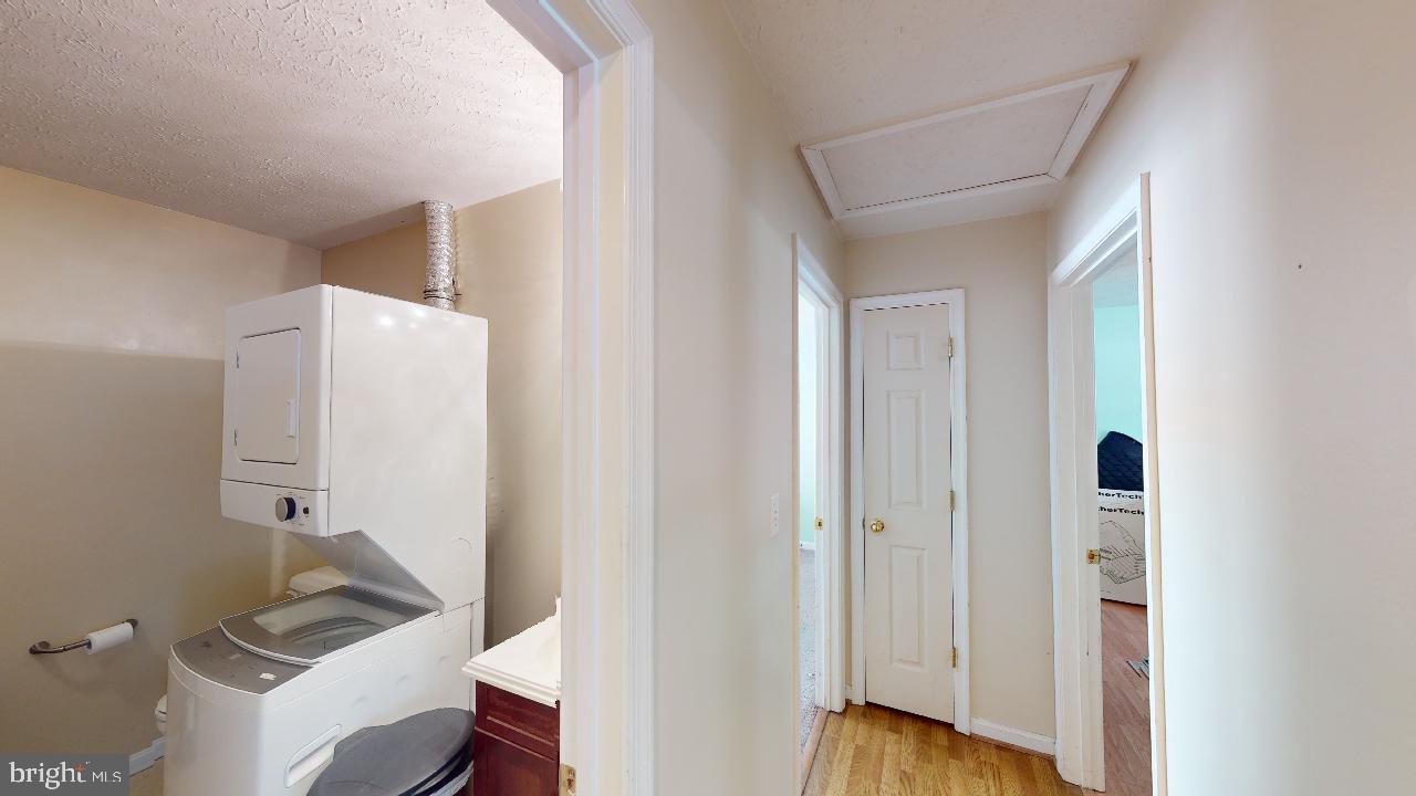 DUNMORE RIDGE - Residential