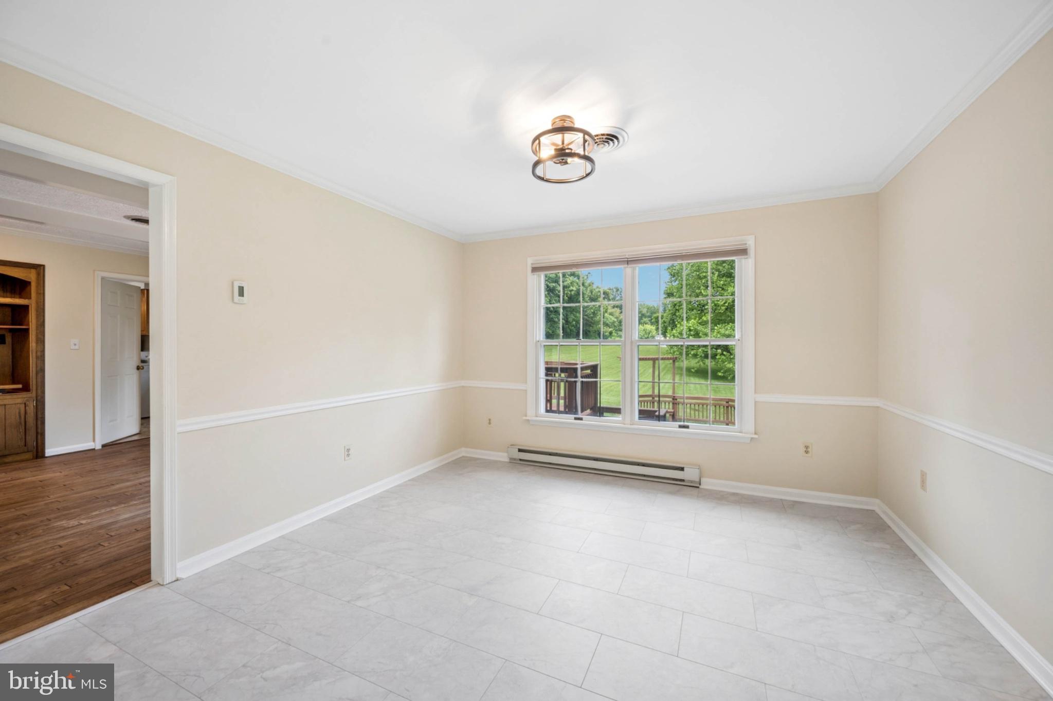 UPPER SENECA CREST - Residential