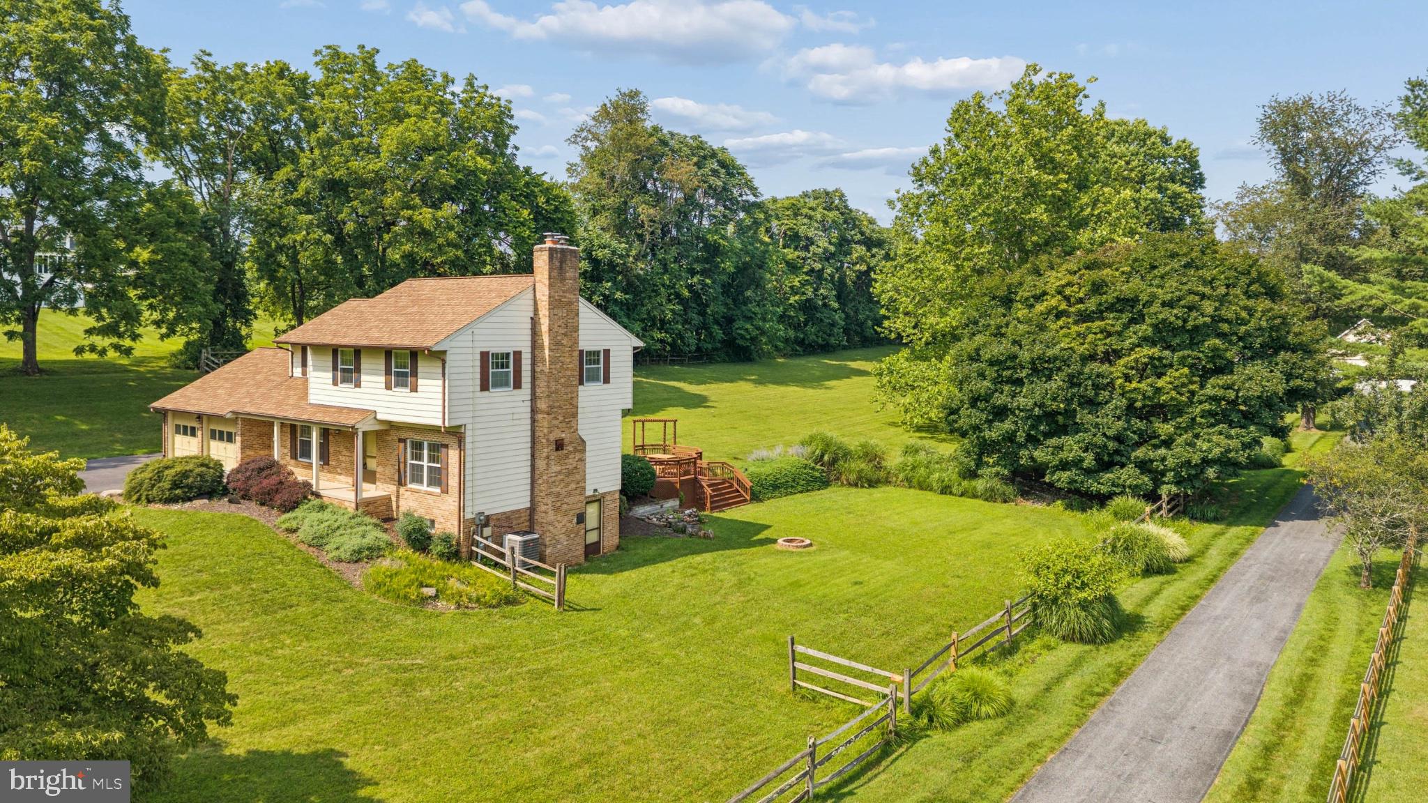 UPPER SENECA CREST - Residential