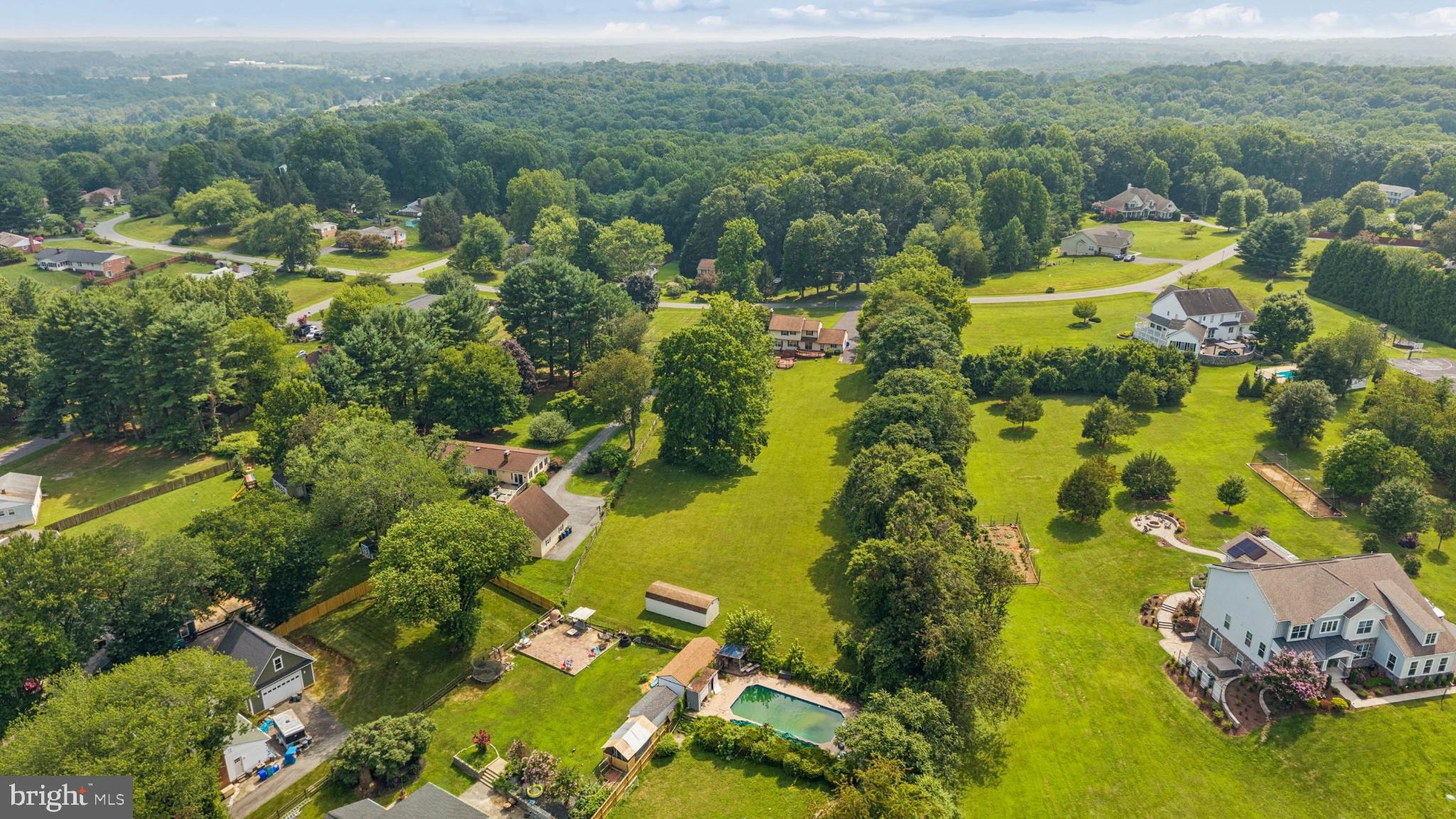 UPPER SENECA CREST - Residential