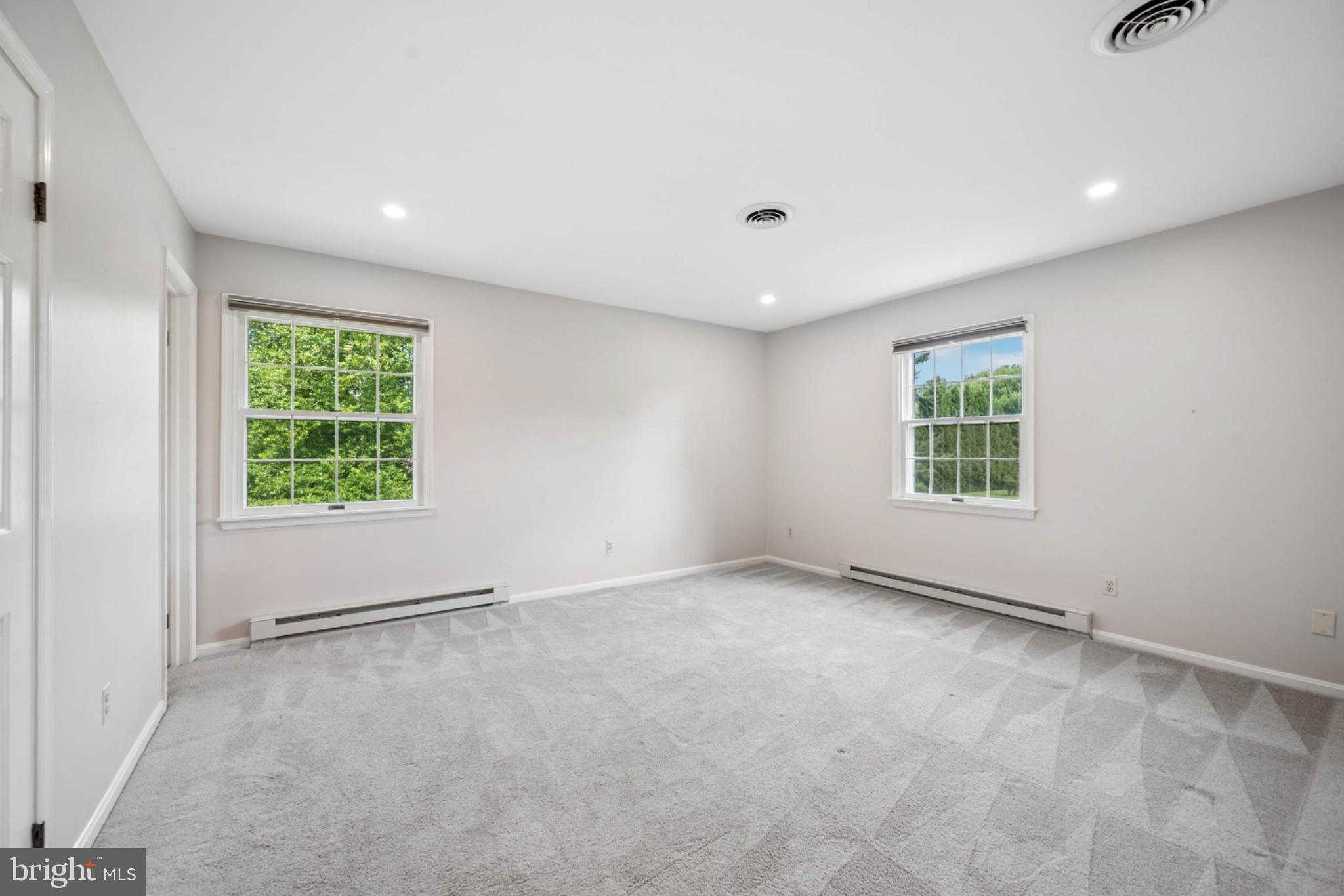 UPPER SENECA CREST - Residential