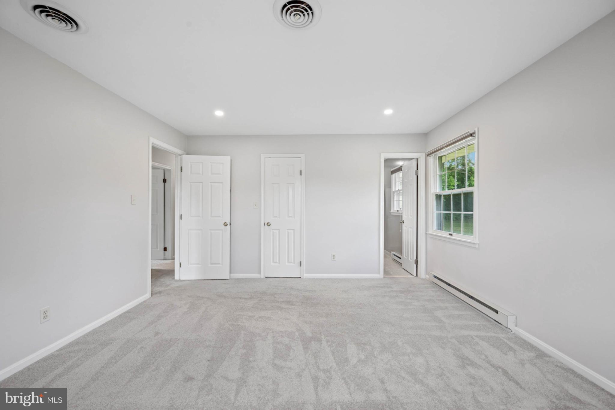 UPPER SENECA CREST - Residential