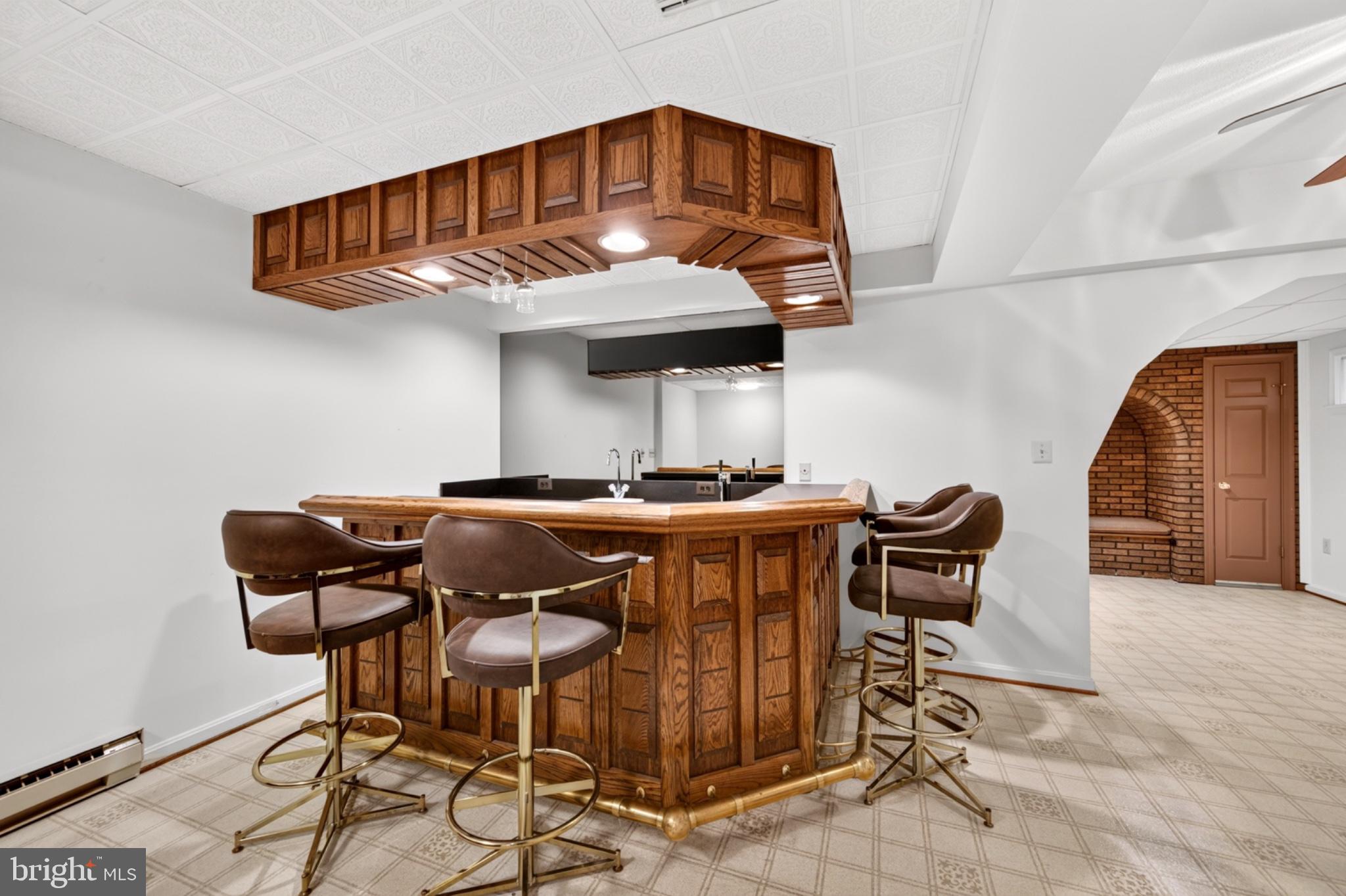 UPPER SENECA CREST - Residential