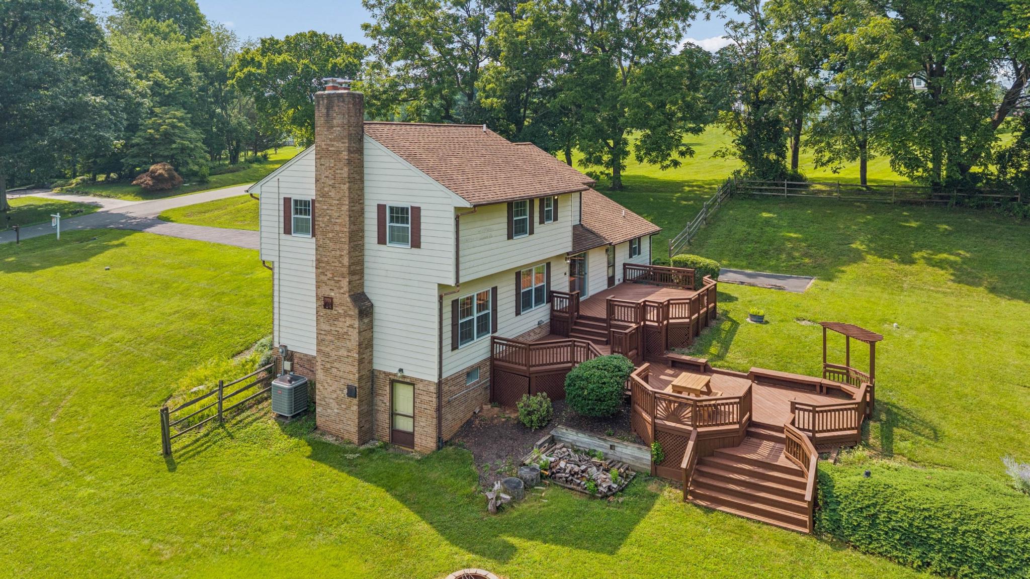UPPER SENECA CREST - Residential