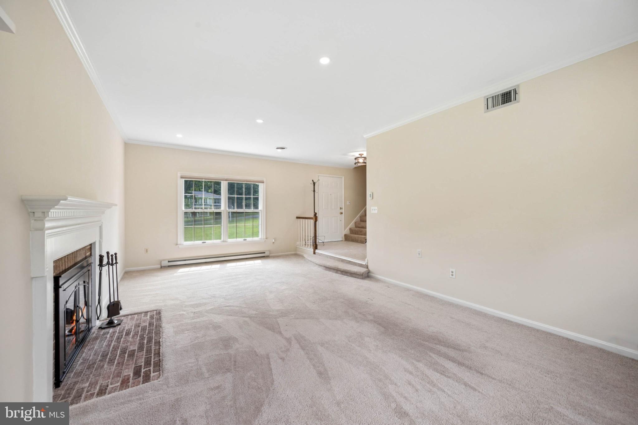 UPPER SENECA CREST - Residential