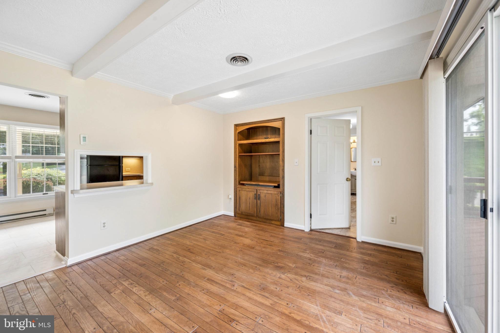 UPPER SENECA CREST - Residential