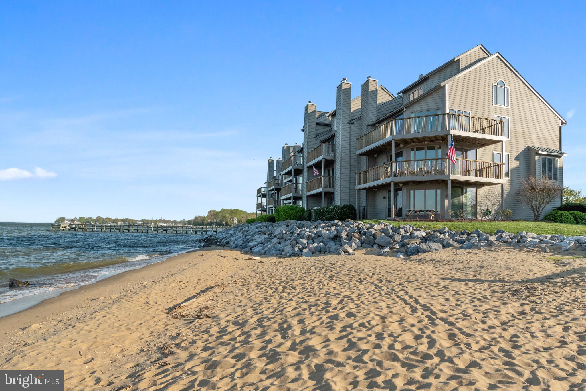 CHESAPEAKE HARBOUR - Residential