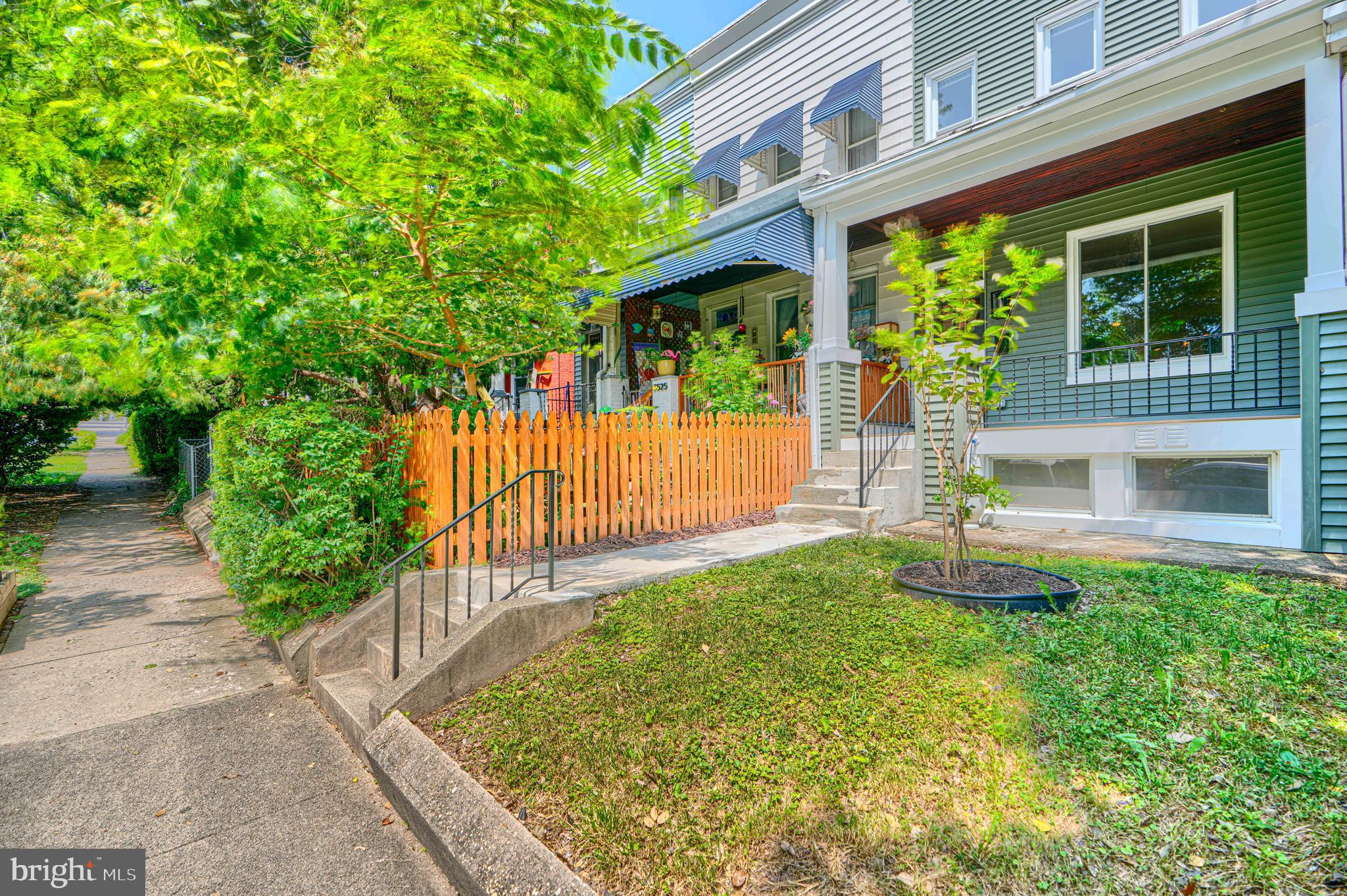 HAMPDEN HISTORIC DISTRICT - Residential