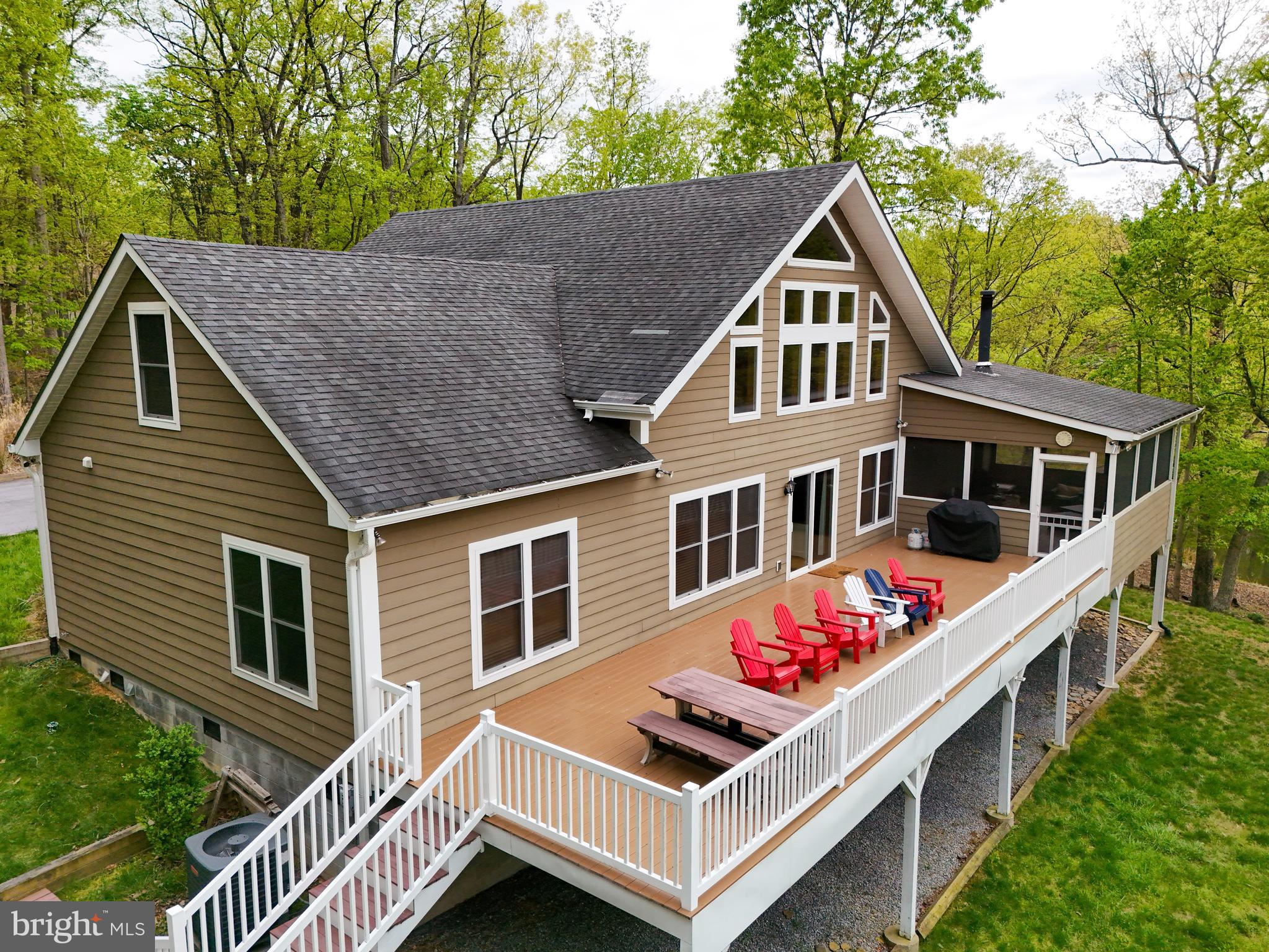 LAKE FOREST ESTATES - Residential