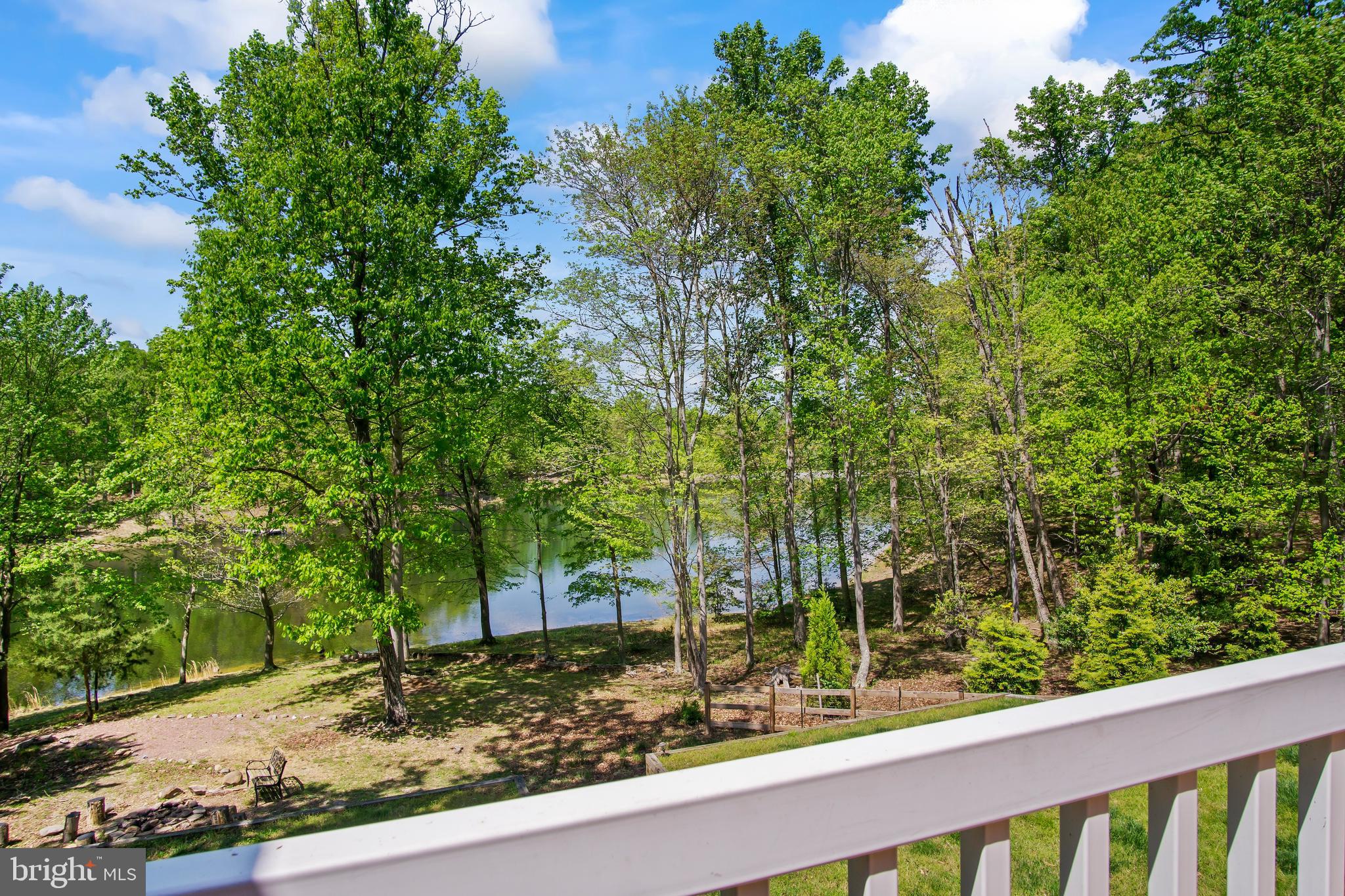 LAKE FOREST ESTATES - Residential