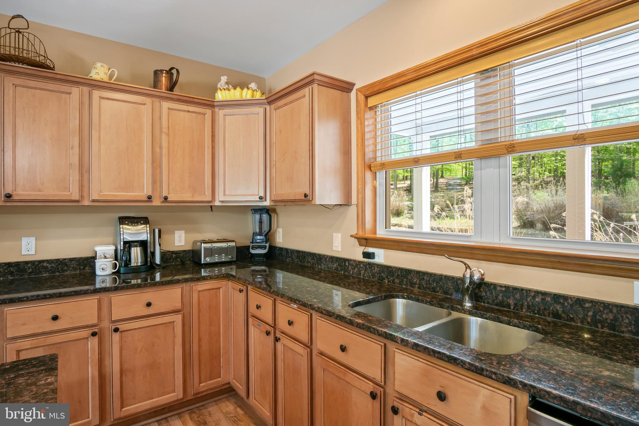 LAKE FOREST ESTATES - Residential
