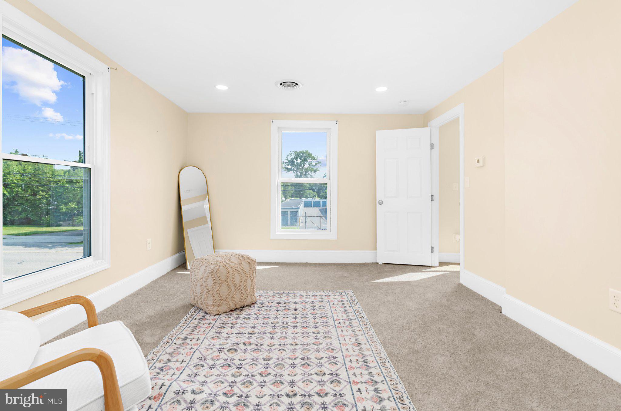 CENTREVILLE - Residential