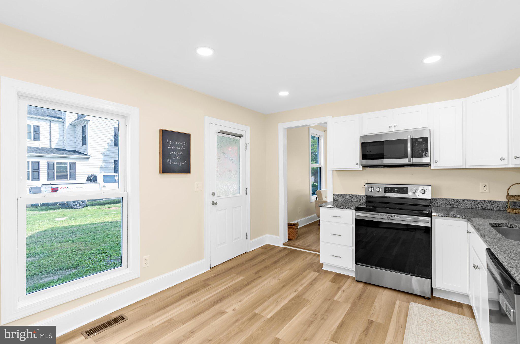CENTREVILLE - Residential