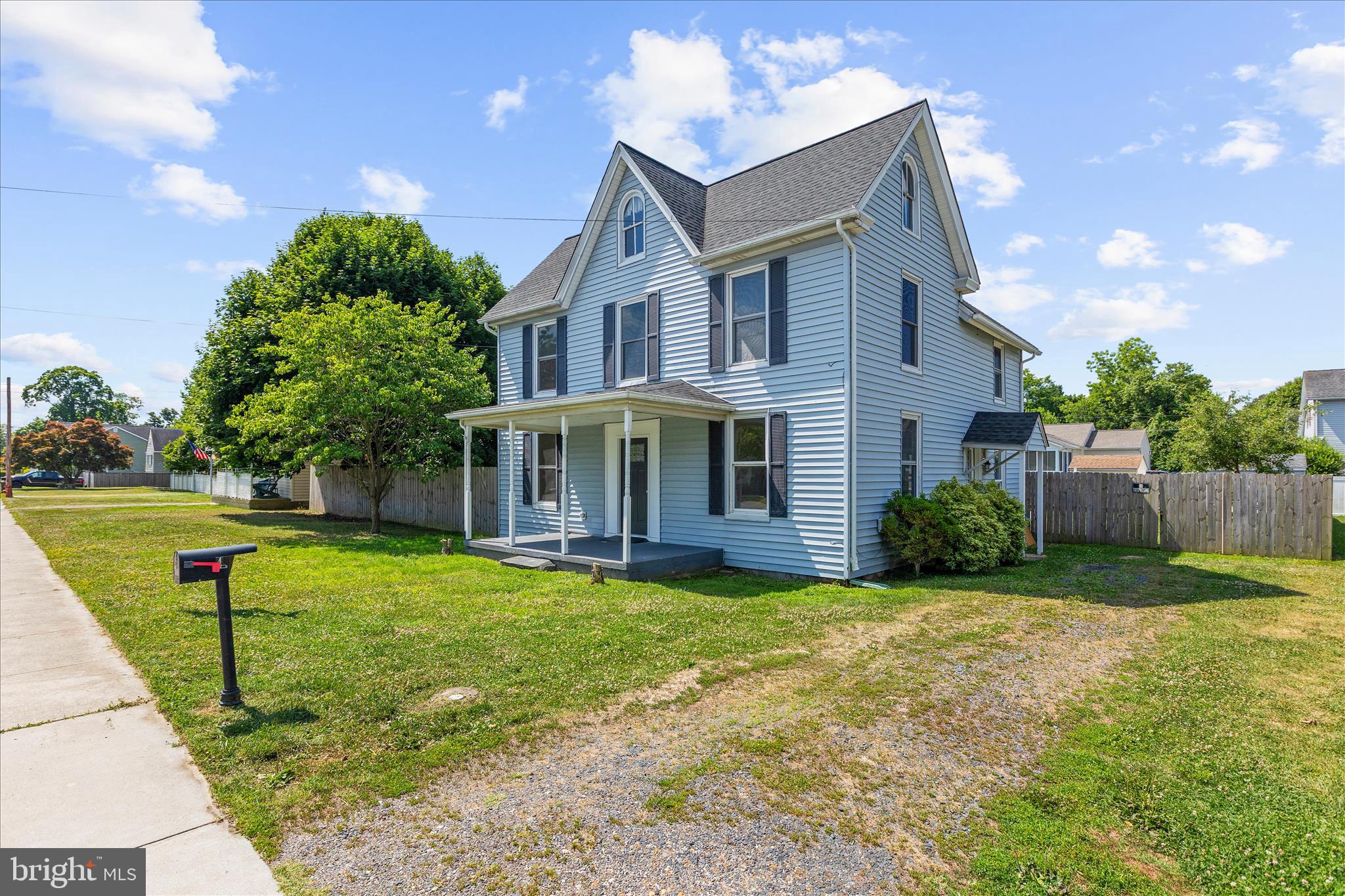 CENTREVILLE - Residential