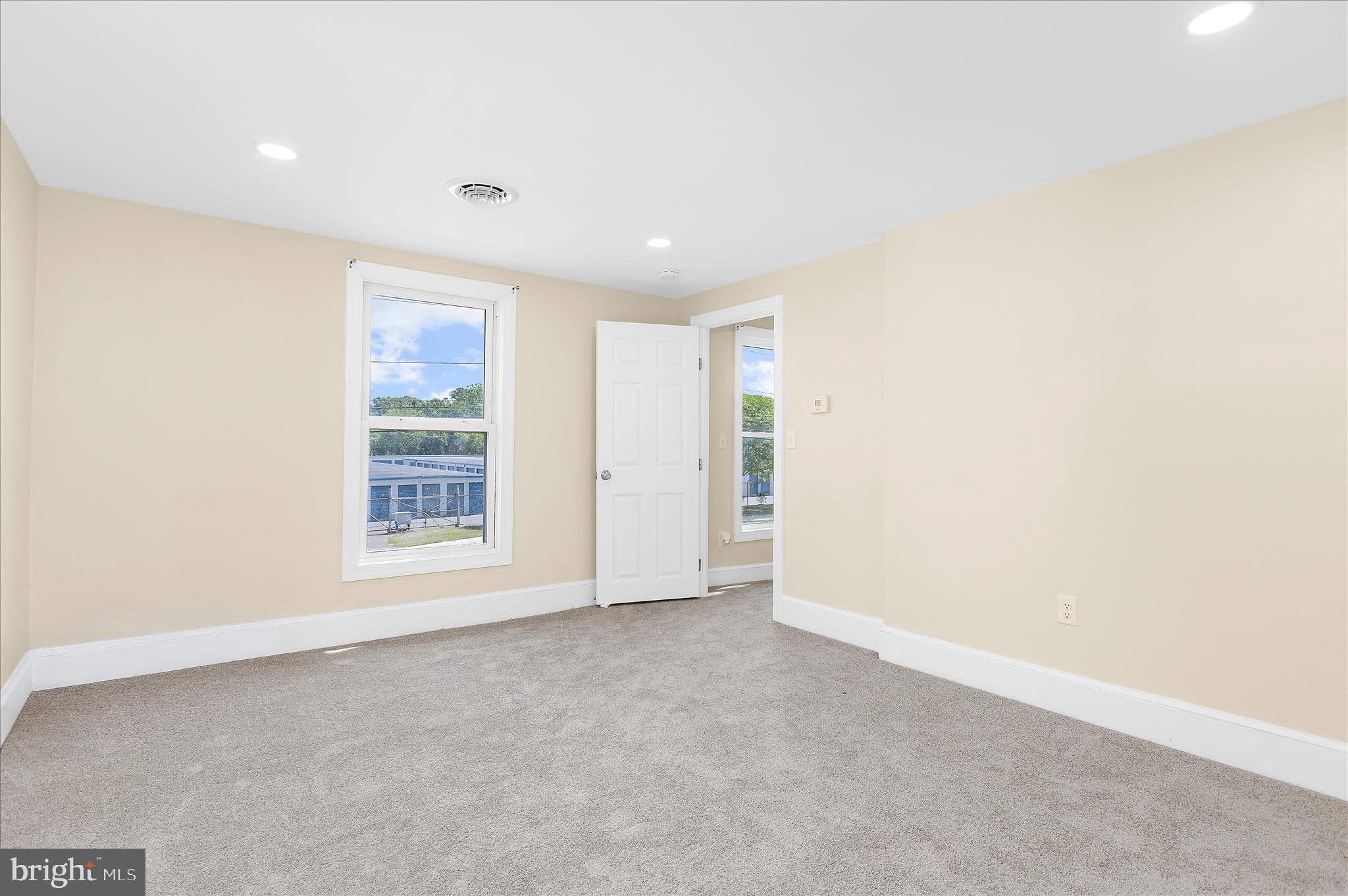 CENTREVILLE - Residential
