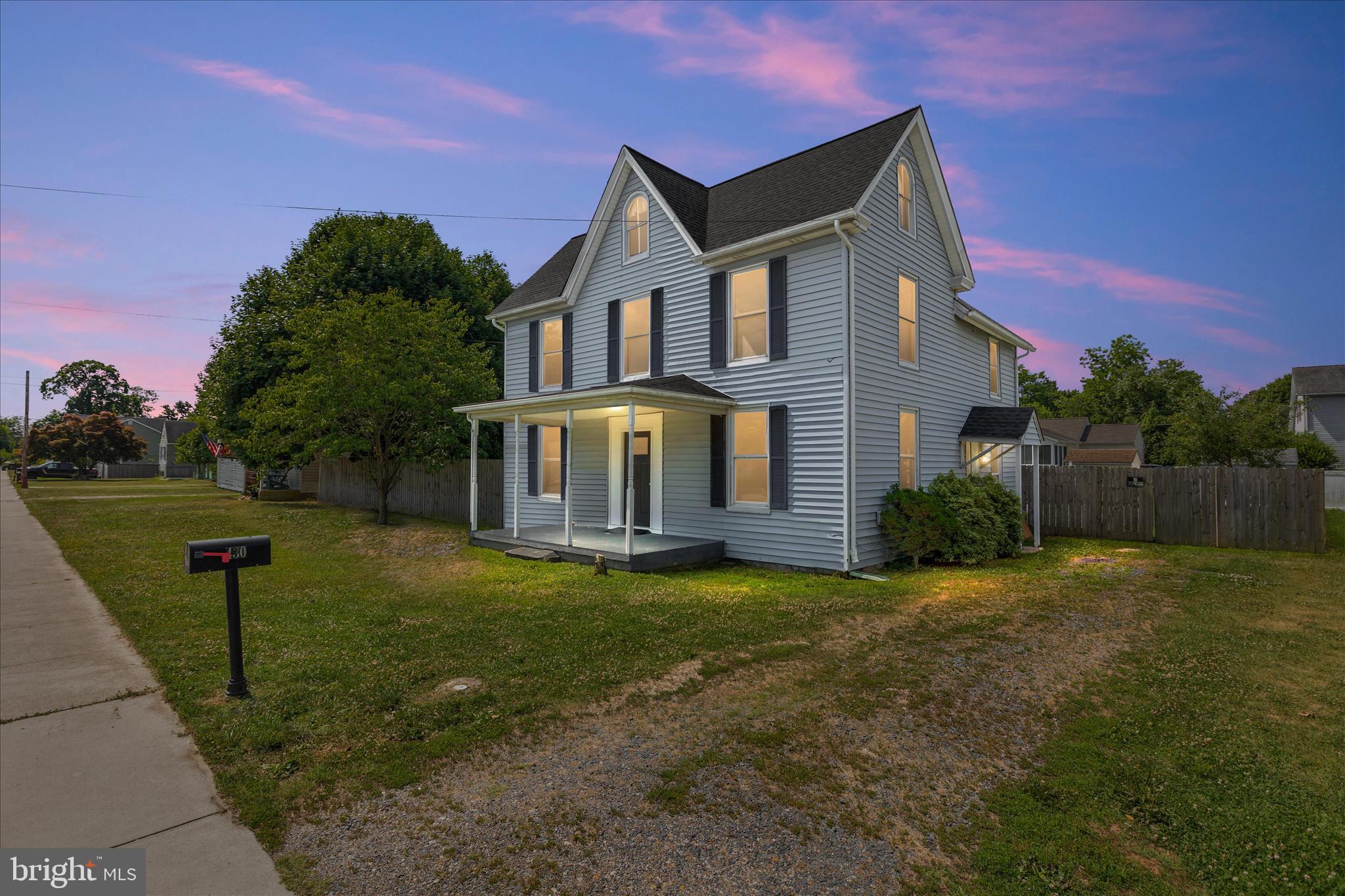 CENTREVILLE - Residential