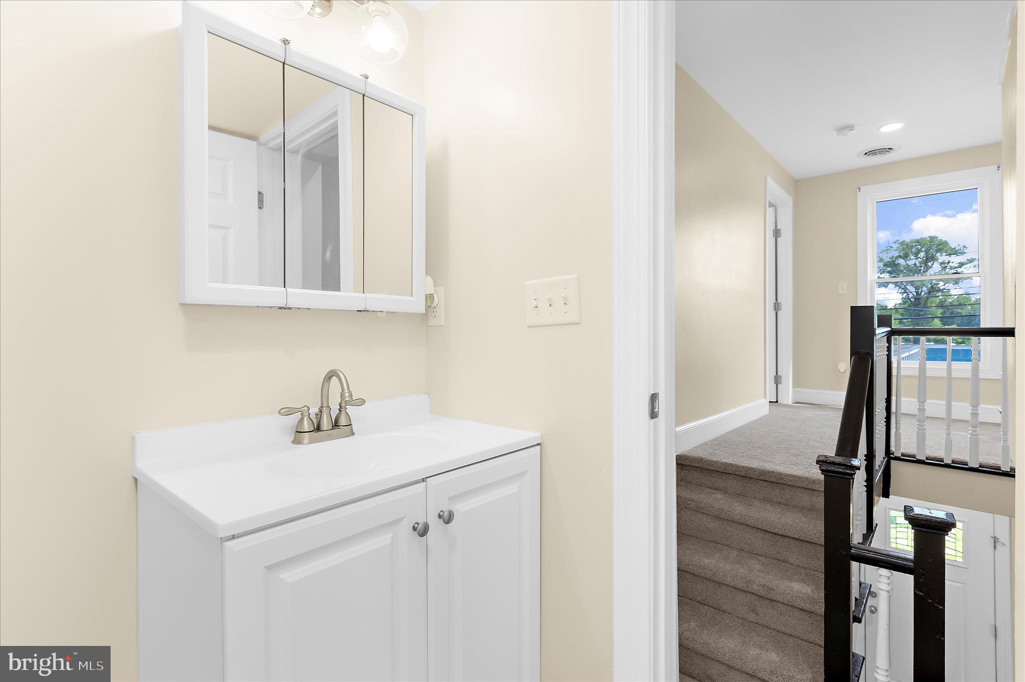 CENTREVILLE - Residential