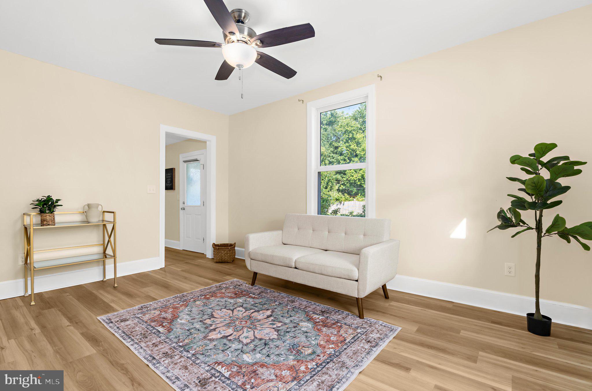 CENTREVILLE - Residential