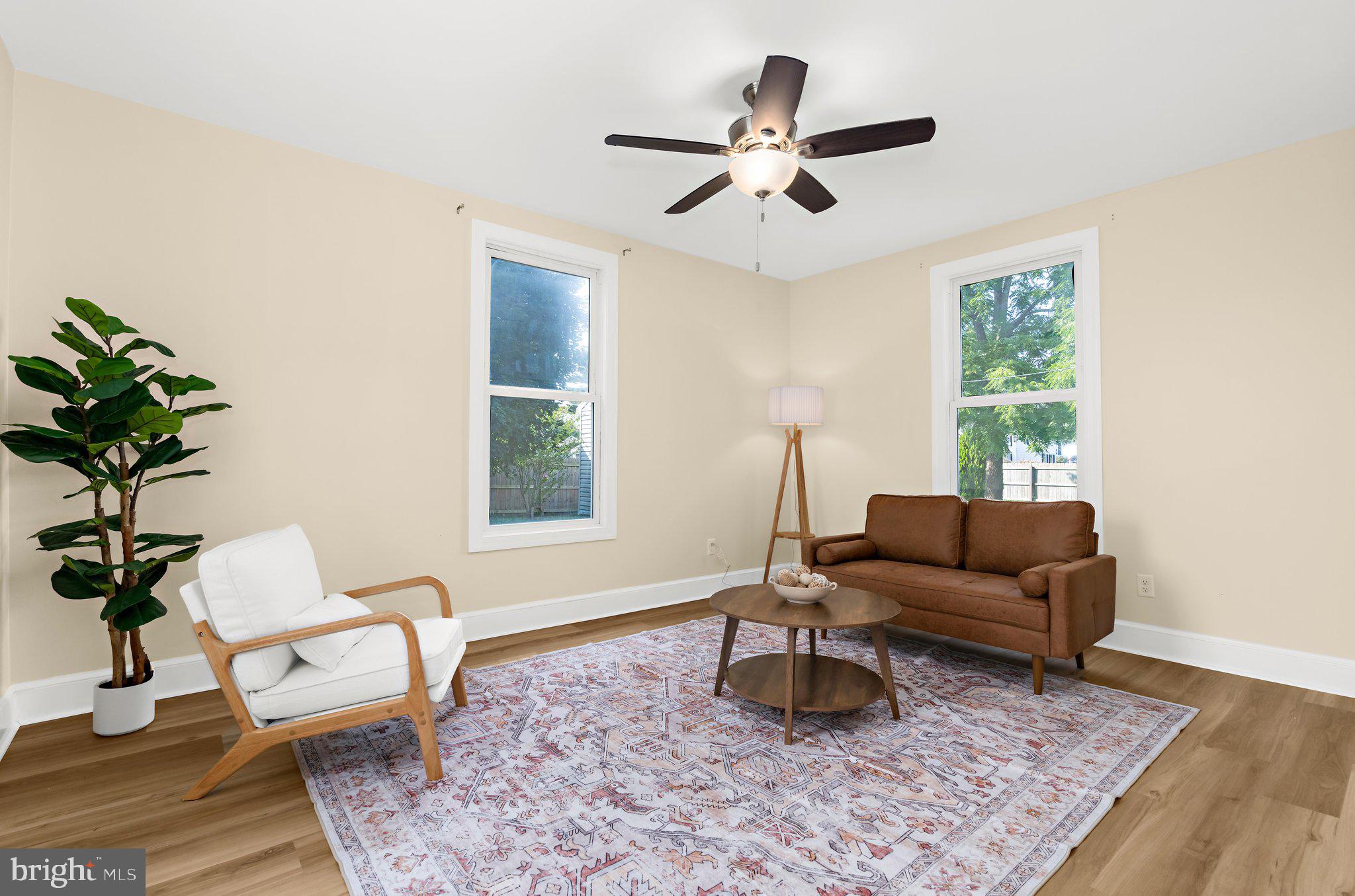 CENTREVILLE - Residential