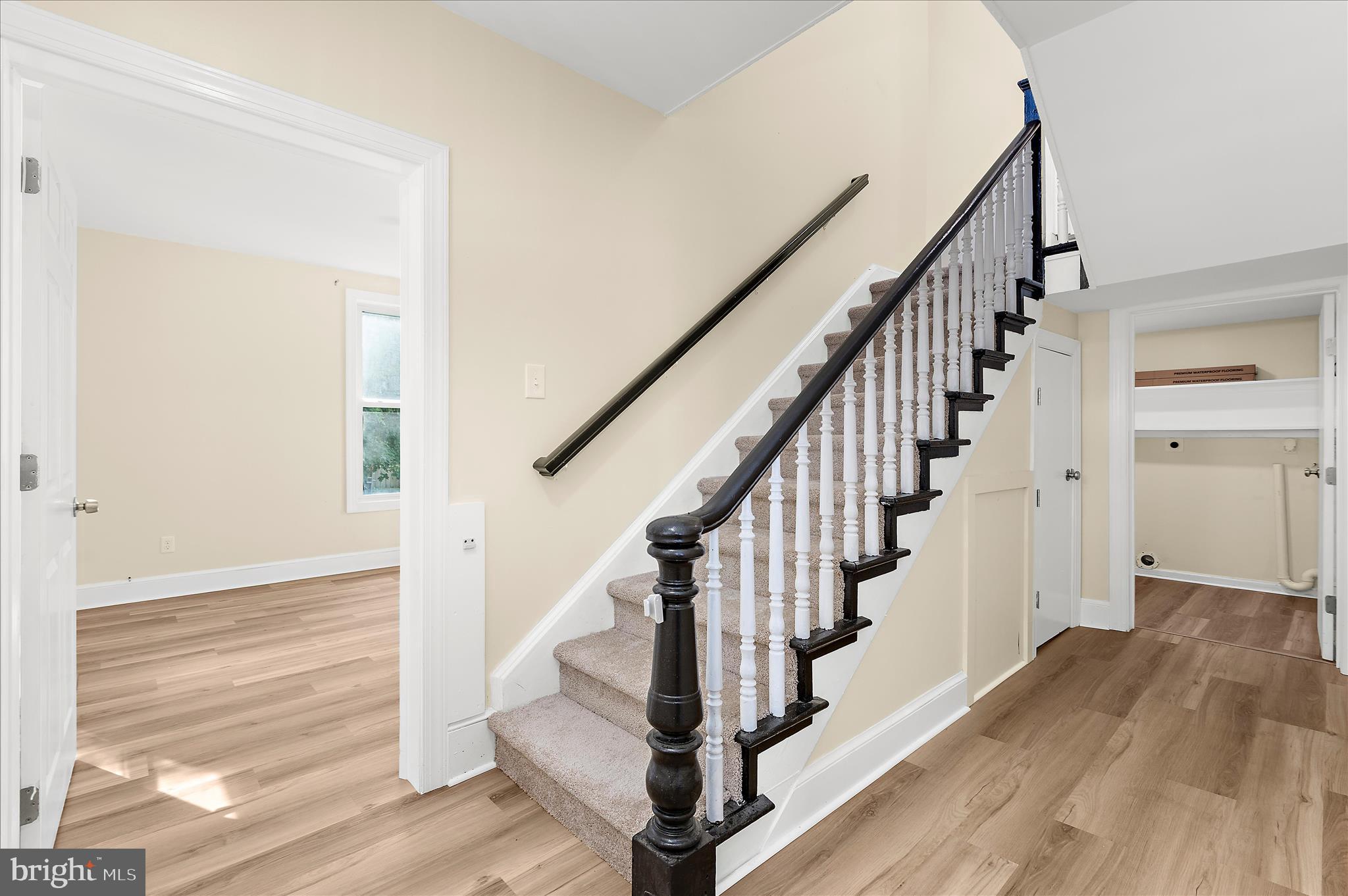 CENTREVILLE - Residential