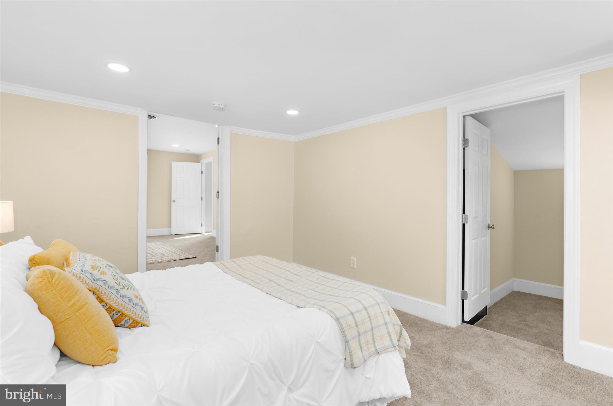 CENTREVILLE - Residential