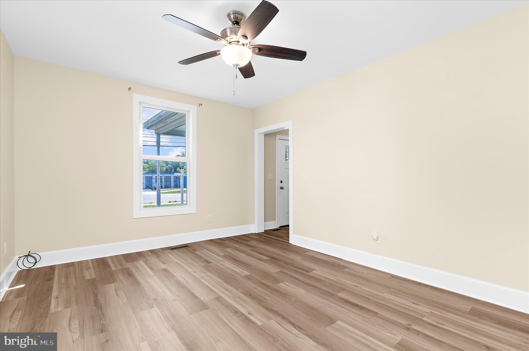 CENTREVILLE - Residential