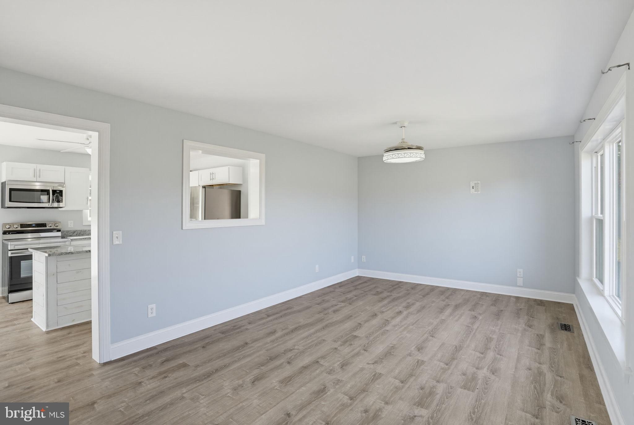FOWLING CREEK - Residential