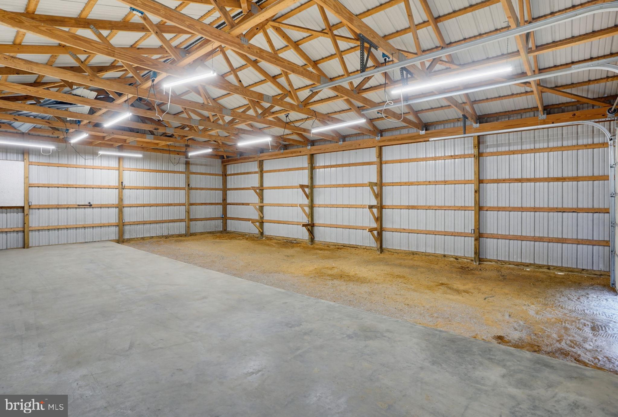 FOWLING CREEK - Residential