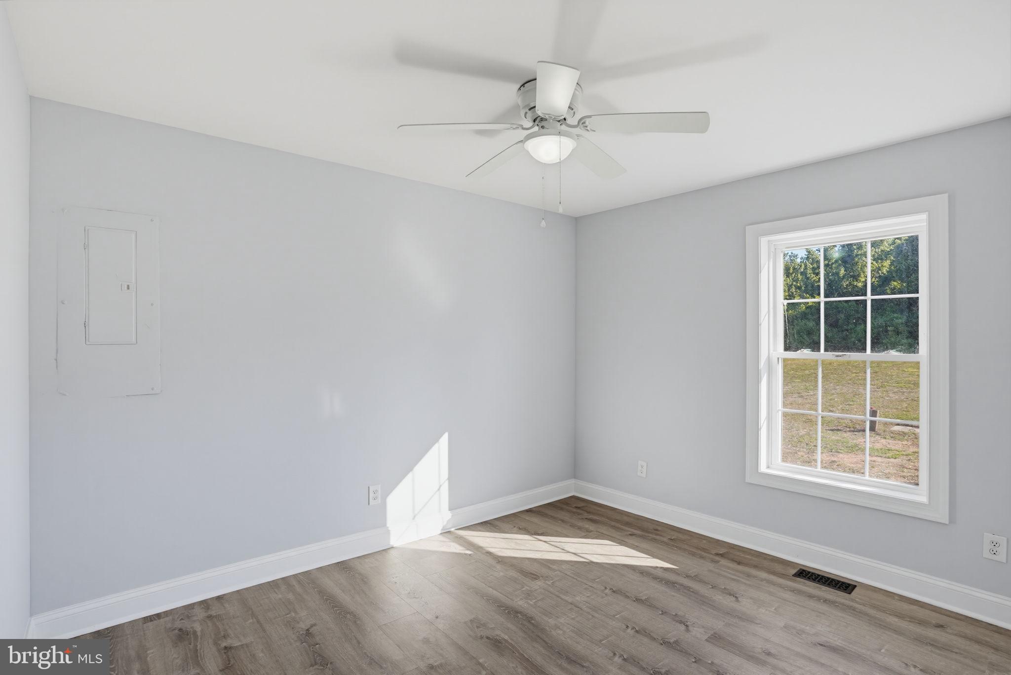 FOWLING CREEK - Residential