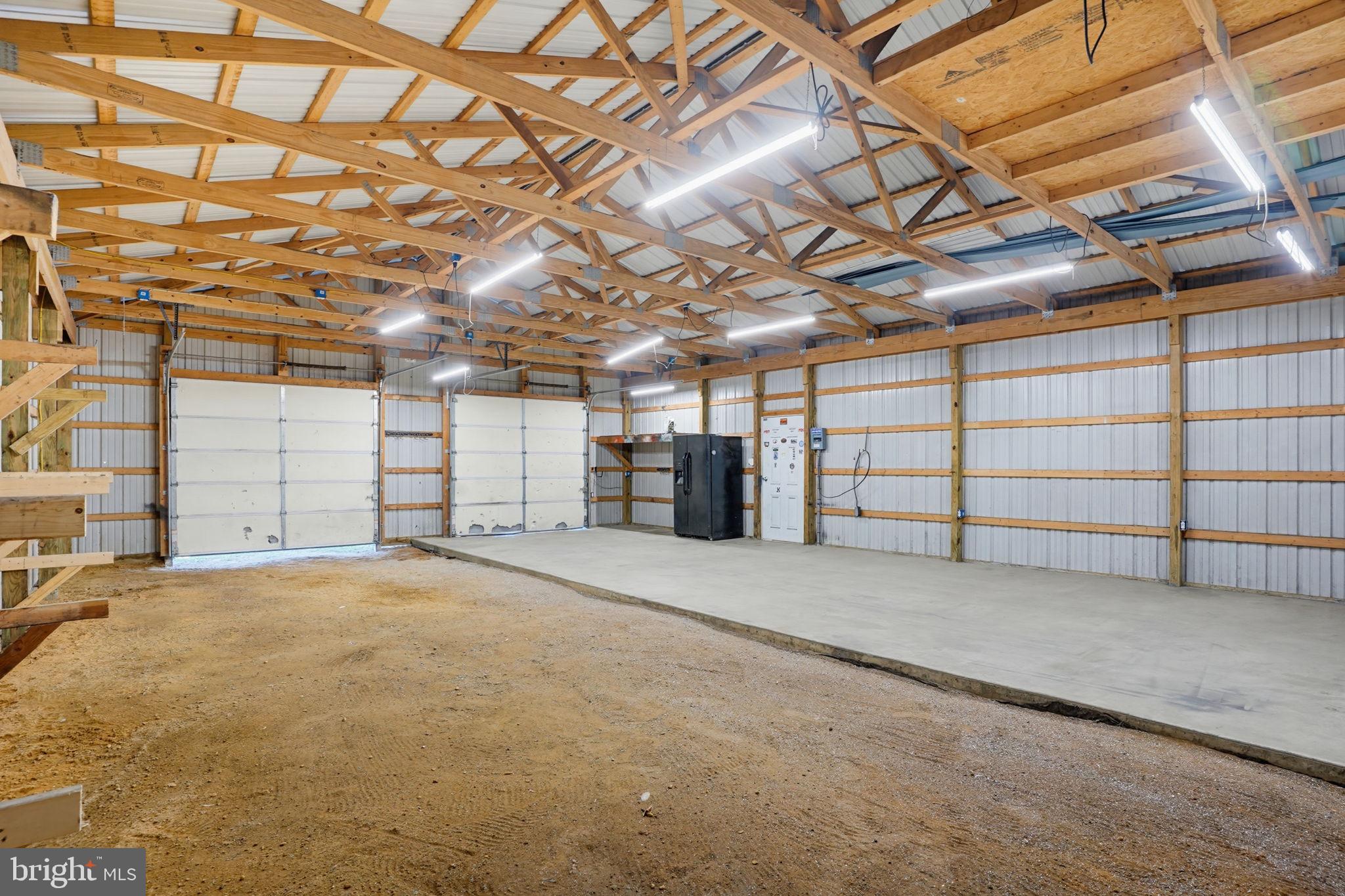 FOWLING CREEK - Residential