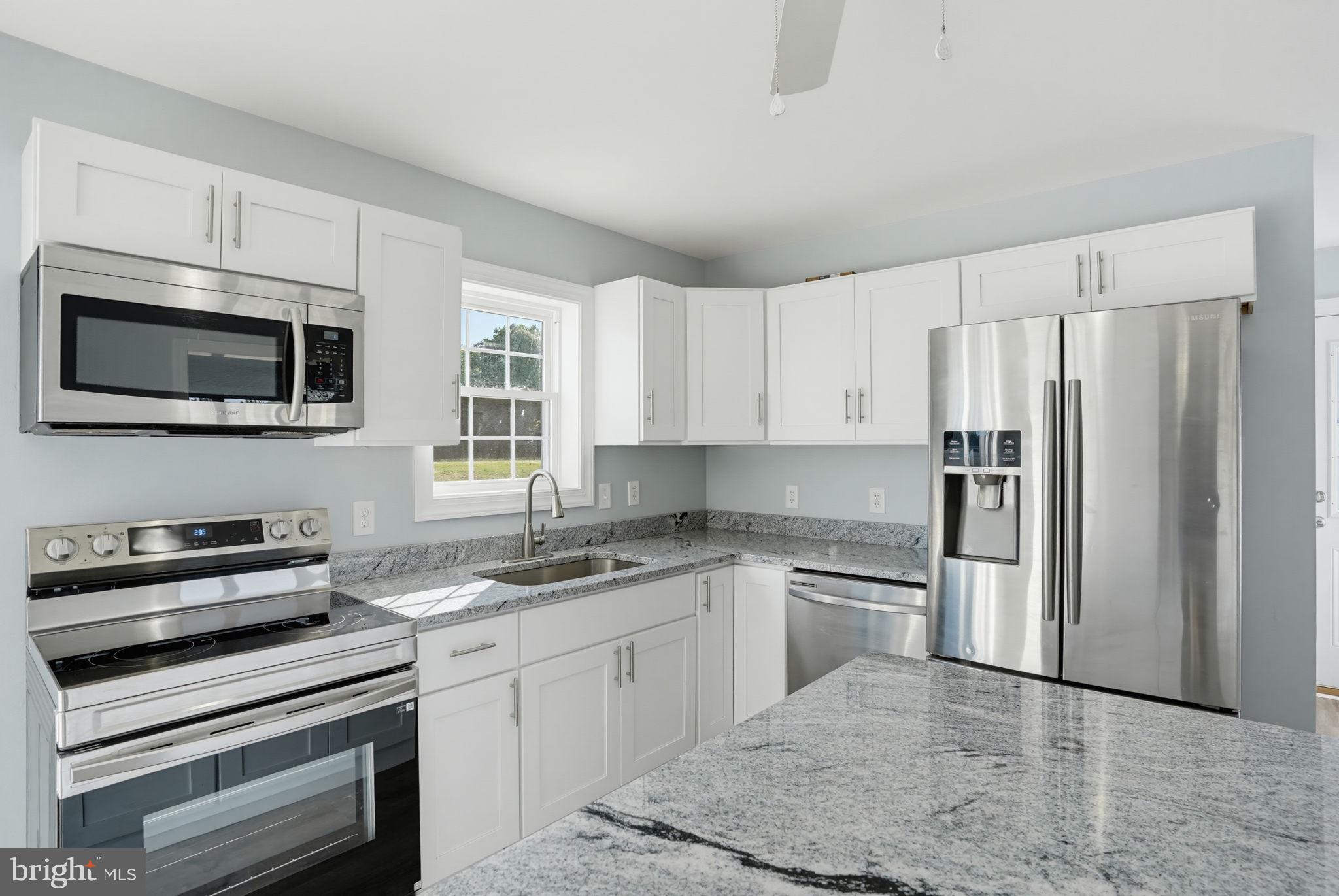 FOWLING CREEK - Residential
