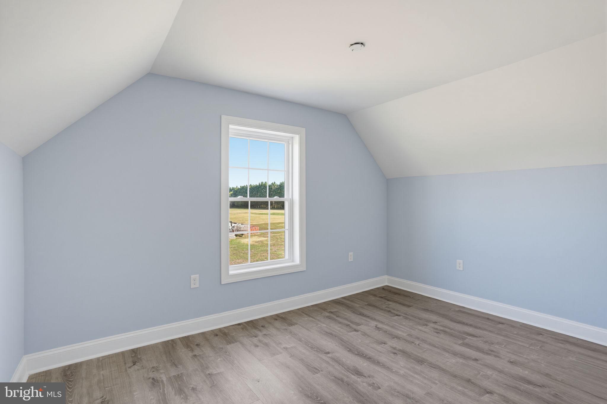 FOWLING CREEK - Residential