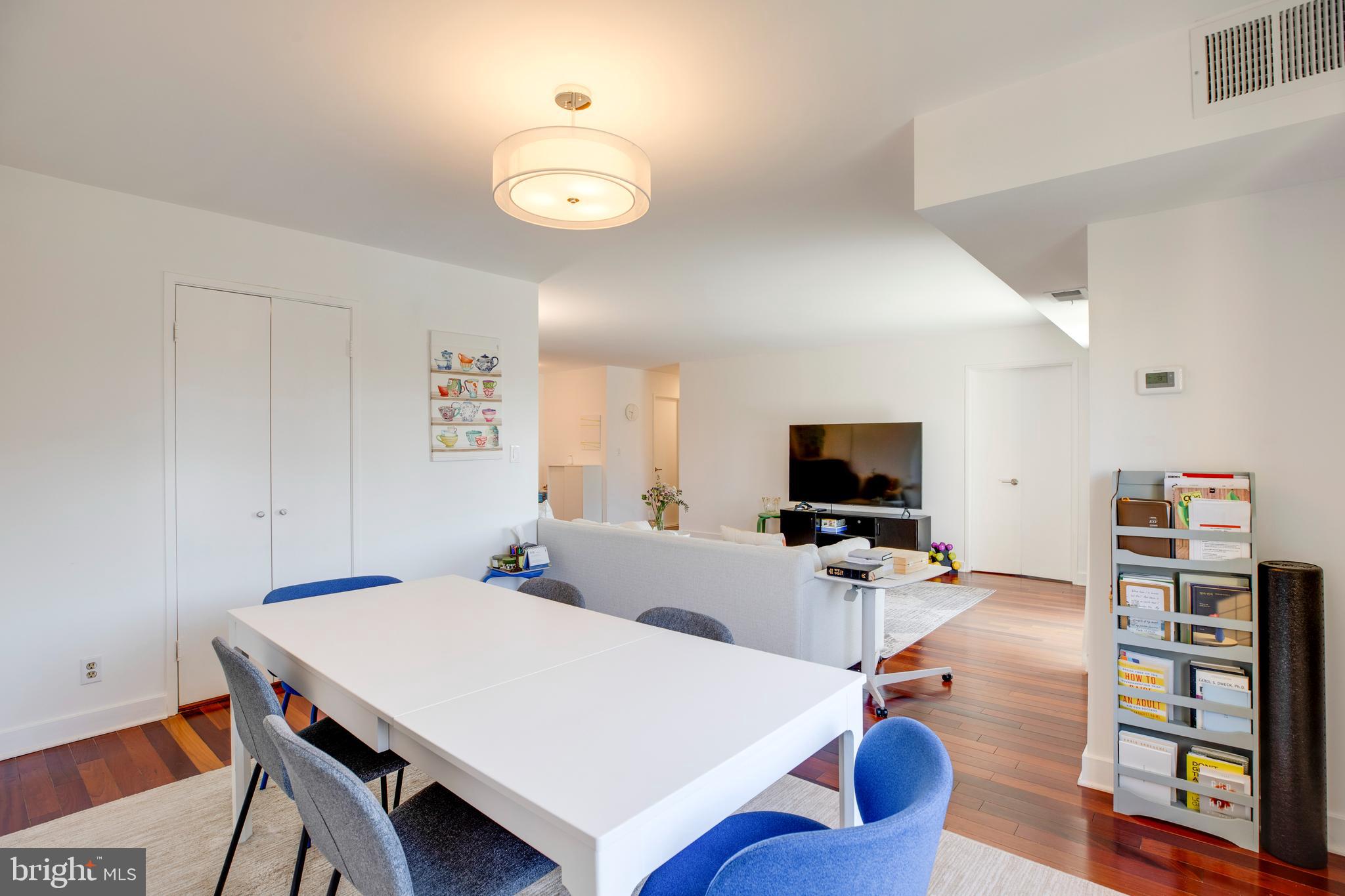 ROTONDA - Residential