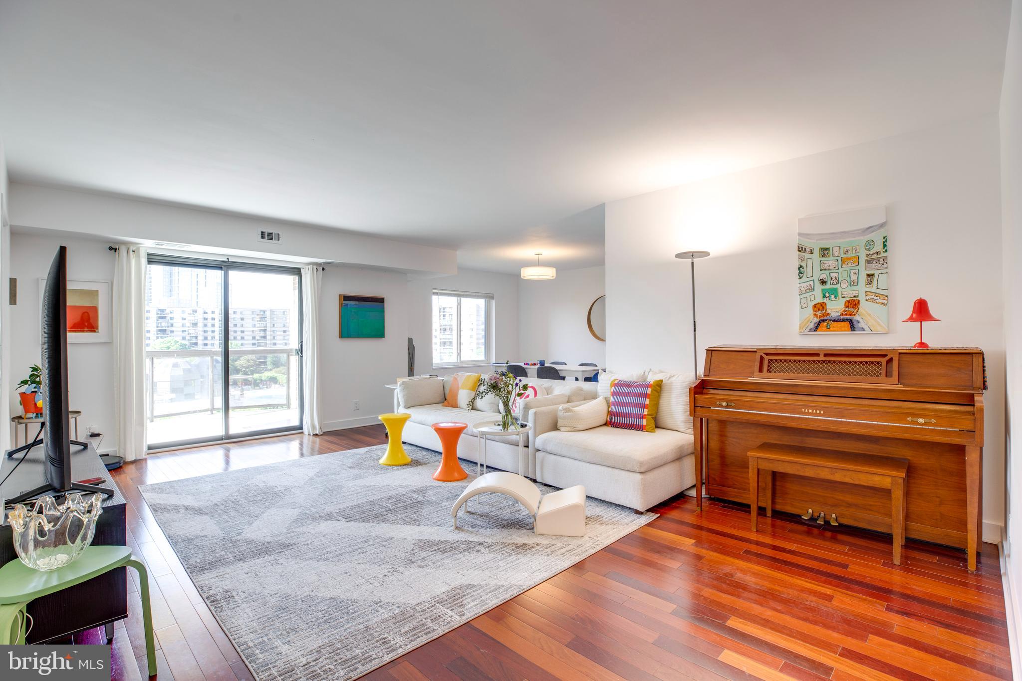 ROTONDA - Residential