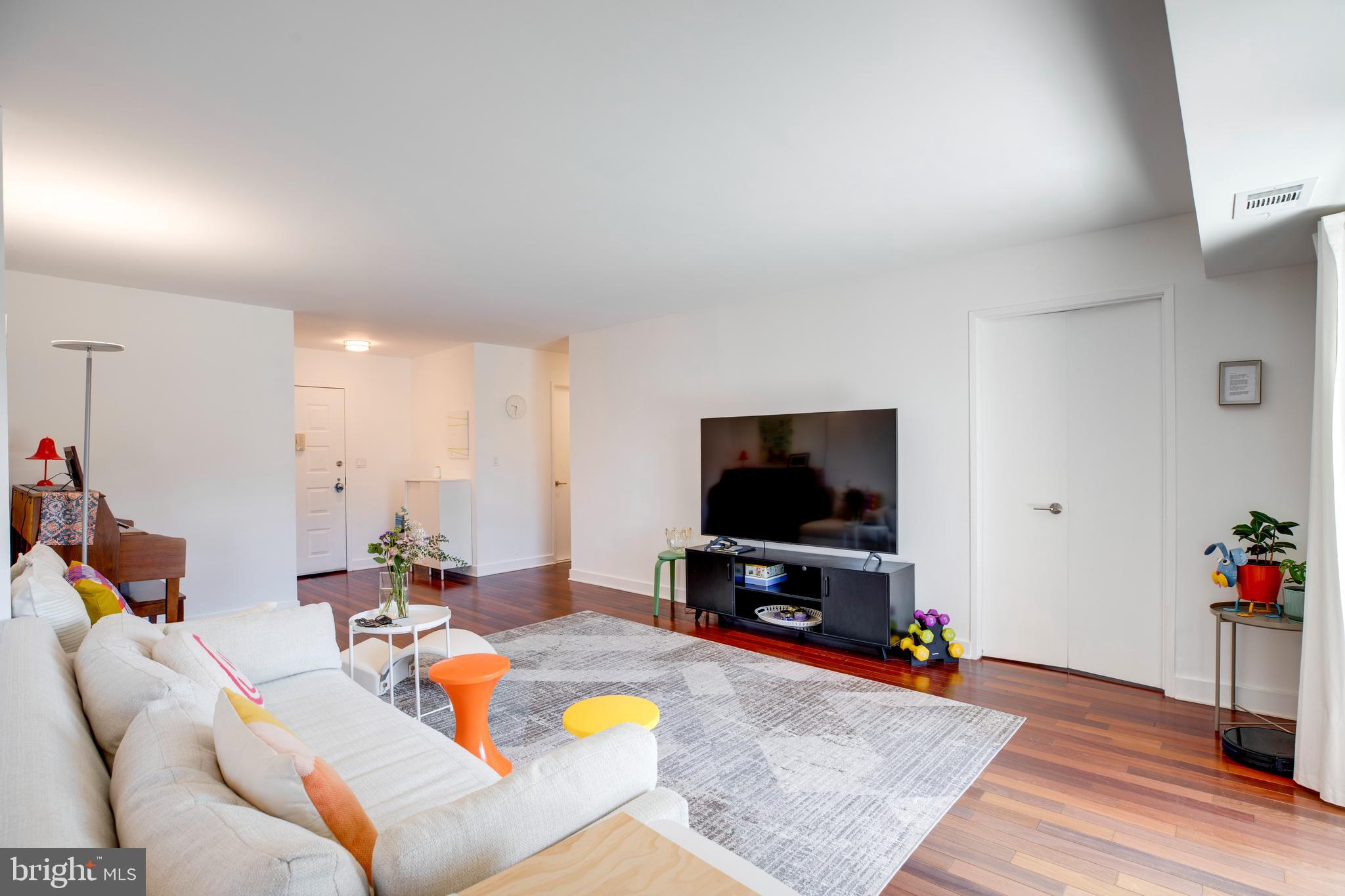 ROTONDA - Residential