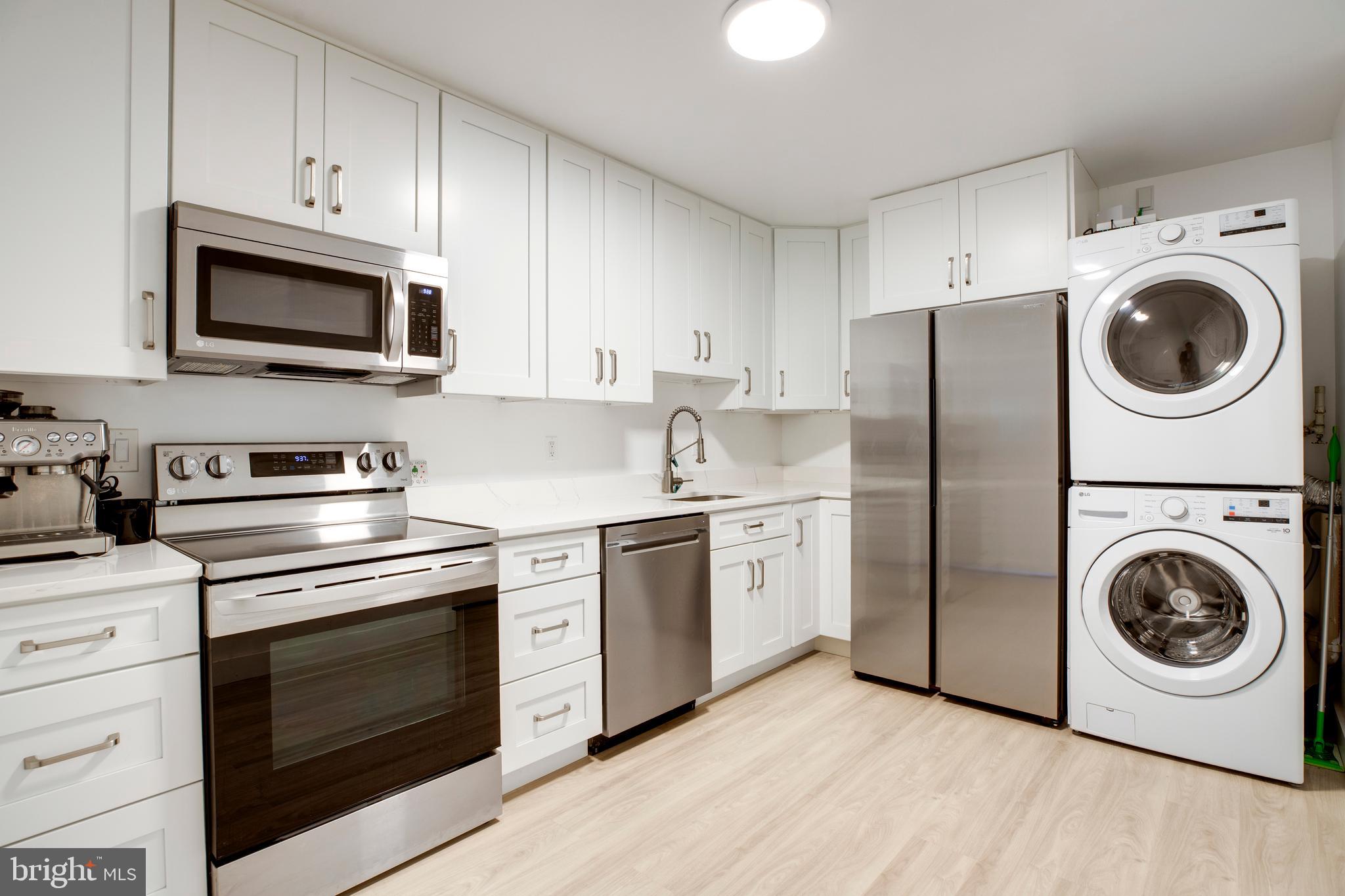 ROTONDA - Residential