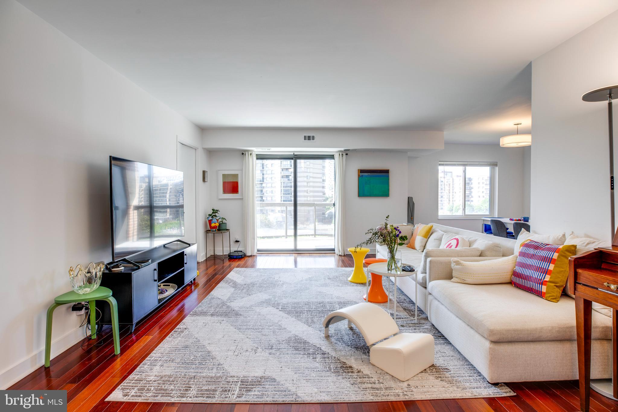 ROTONDA - Residential